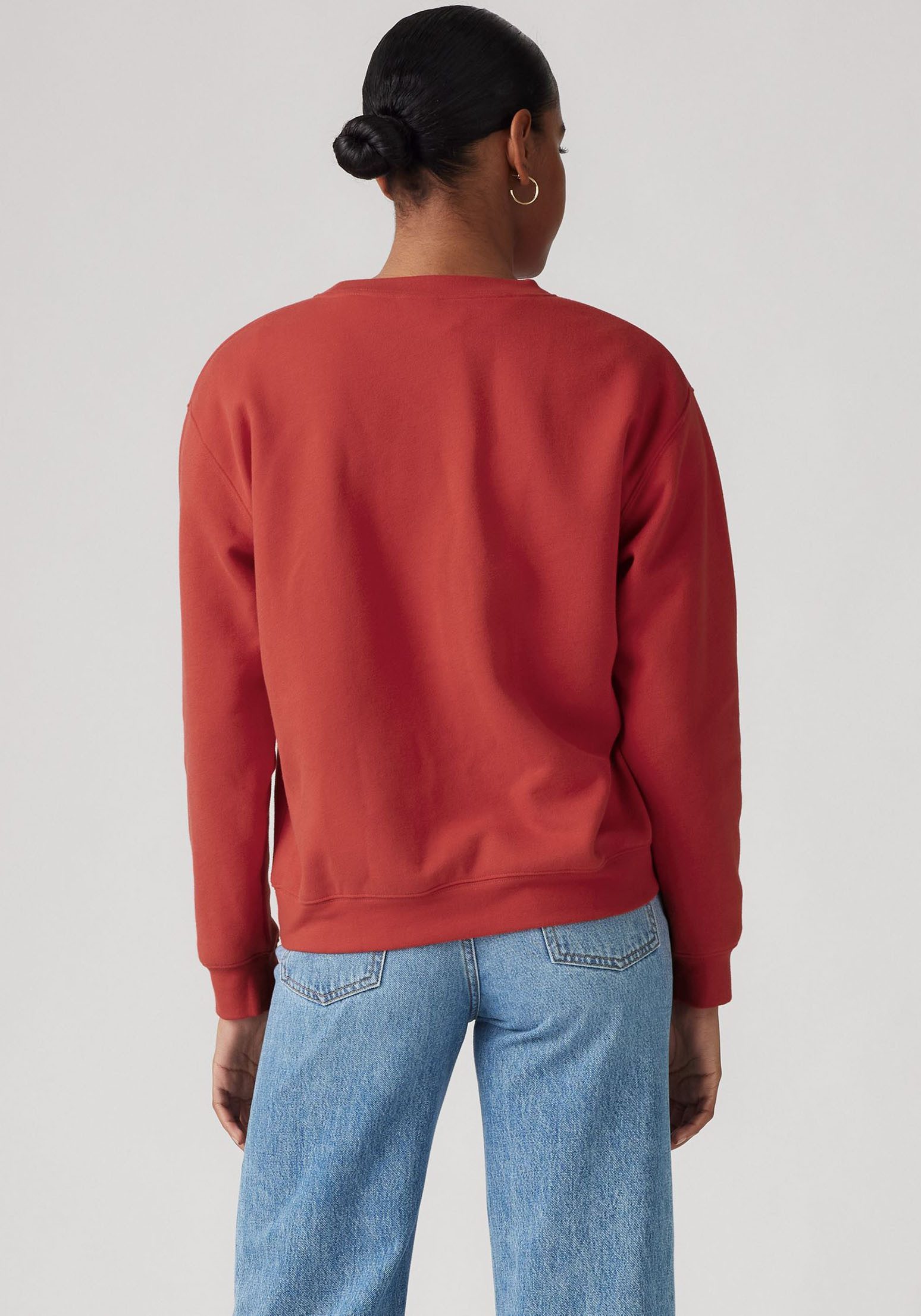Levi's® Sweatshirt EVERYDAY CREW SWEATSHIRT mit kleinem Logo auf der Brust