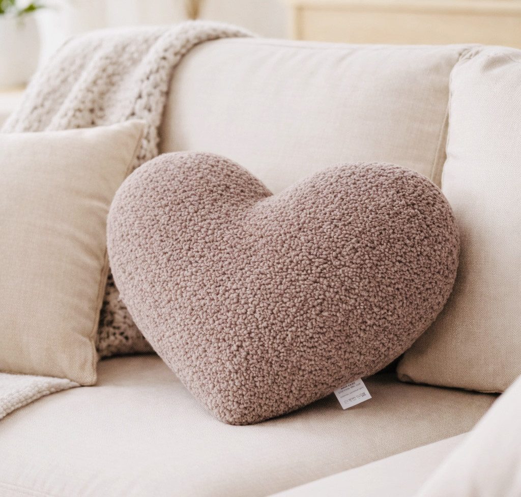 BABEES Dekokissen DEKOKISSEN Boucle Kuschelkissen Herz Wolke GROß 40x25, XXL 60x35 cm, Wolkenkissen Deko Kissen Geschenk Baby Kinderzimmer Babyshower
