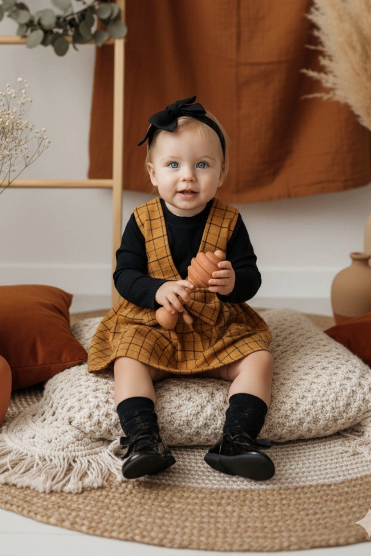 Parla Kids Kleid & Haarband Senfgelbes Kleid im Karomuster und Schleife mit passendem Haarband