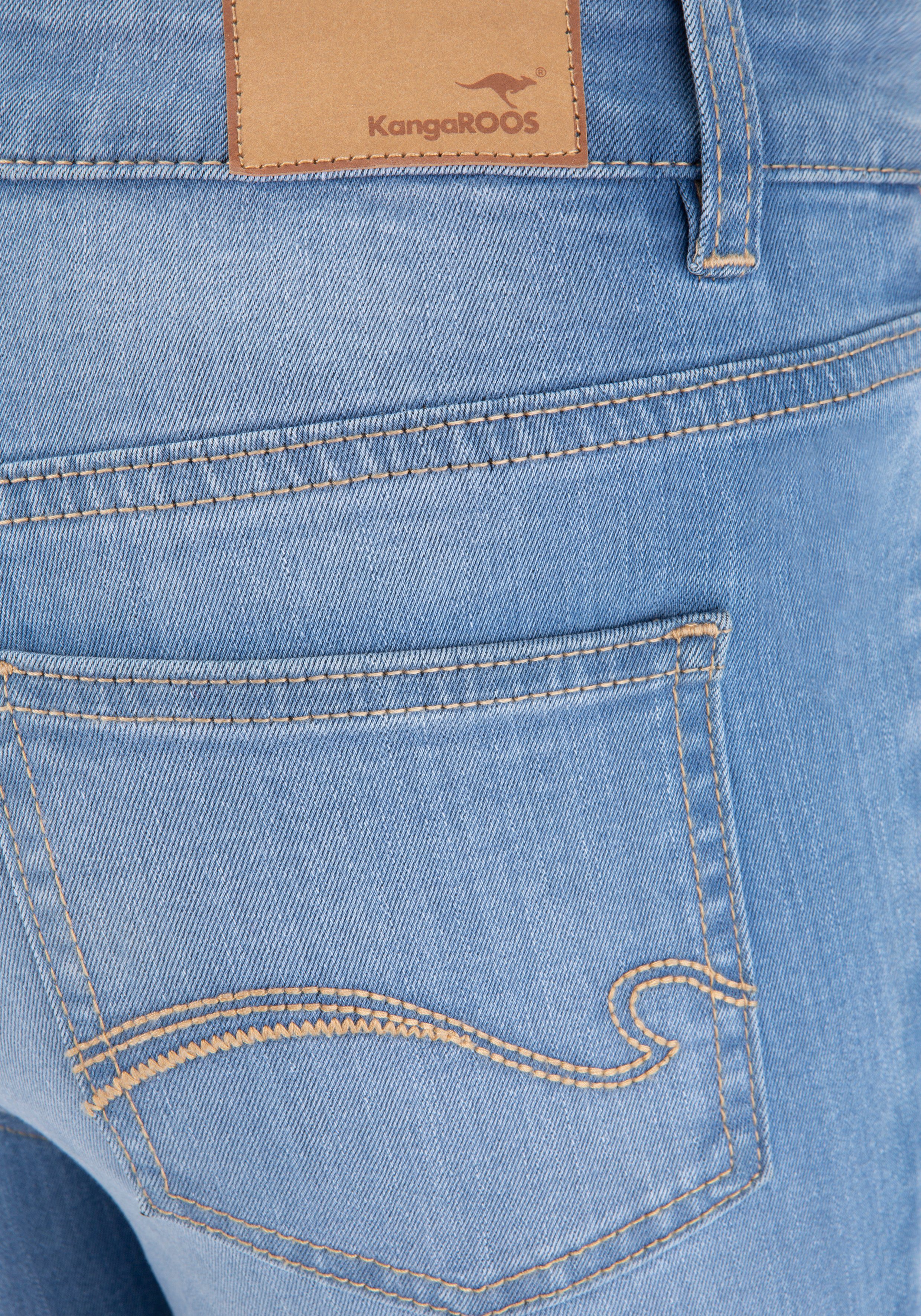 KangaROOS 5-Pocket-Jeans SUPER SKINNY HIGH RISE knöchellang, mit Used-Optik, hohe Leibhöhe