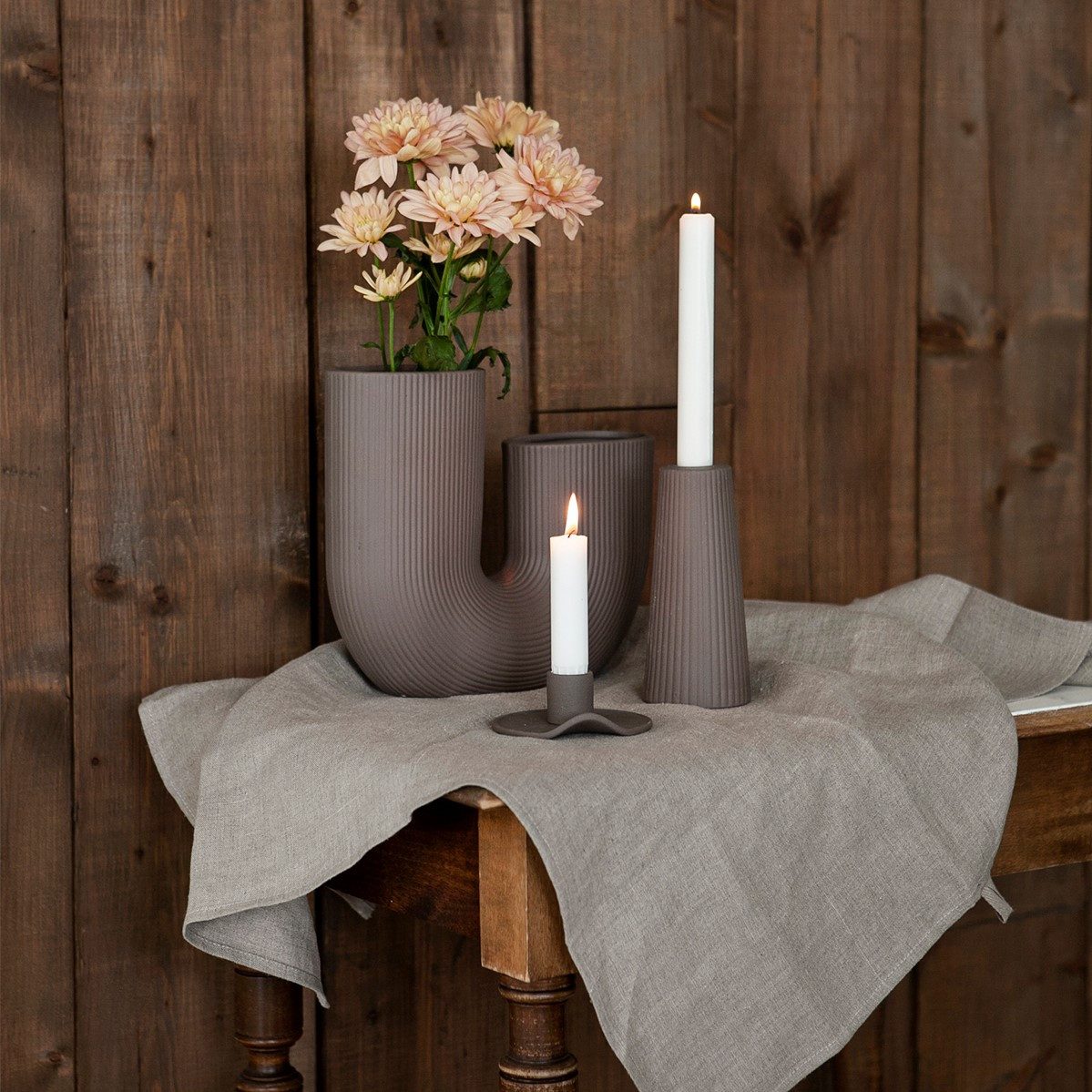 Storefactory Scandinavia Kerzenständer Kerzenhalter LINGHED S Keramik braun, Ø 6x15 cm