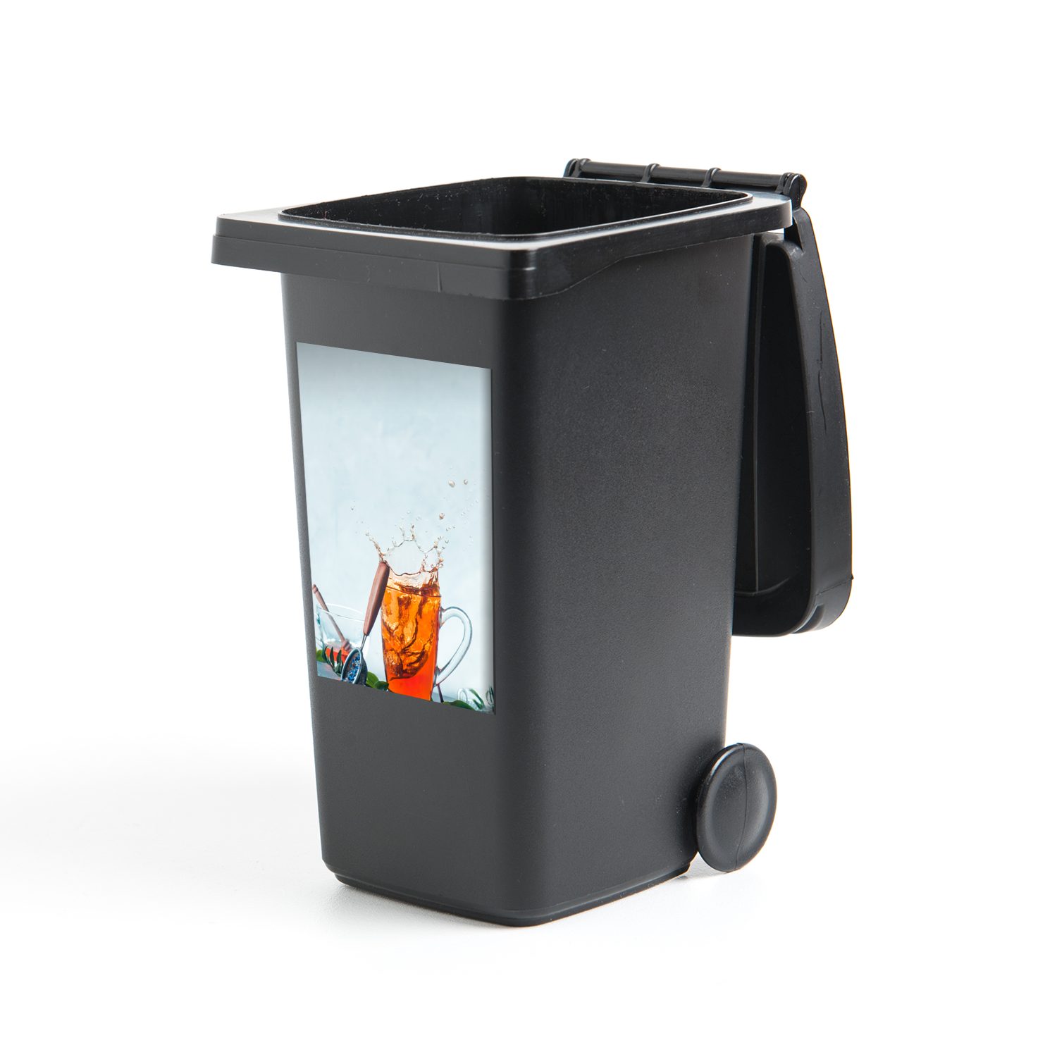 MuchoWow Wandsticker Tee mit aufspritzendem Honig (1 St), Mülleimer-aufkleber, Mülltonne, Sticker, Container, Abfalbehälter