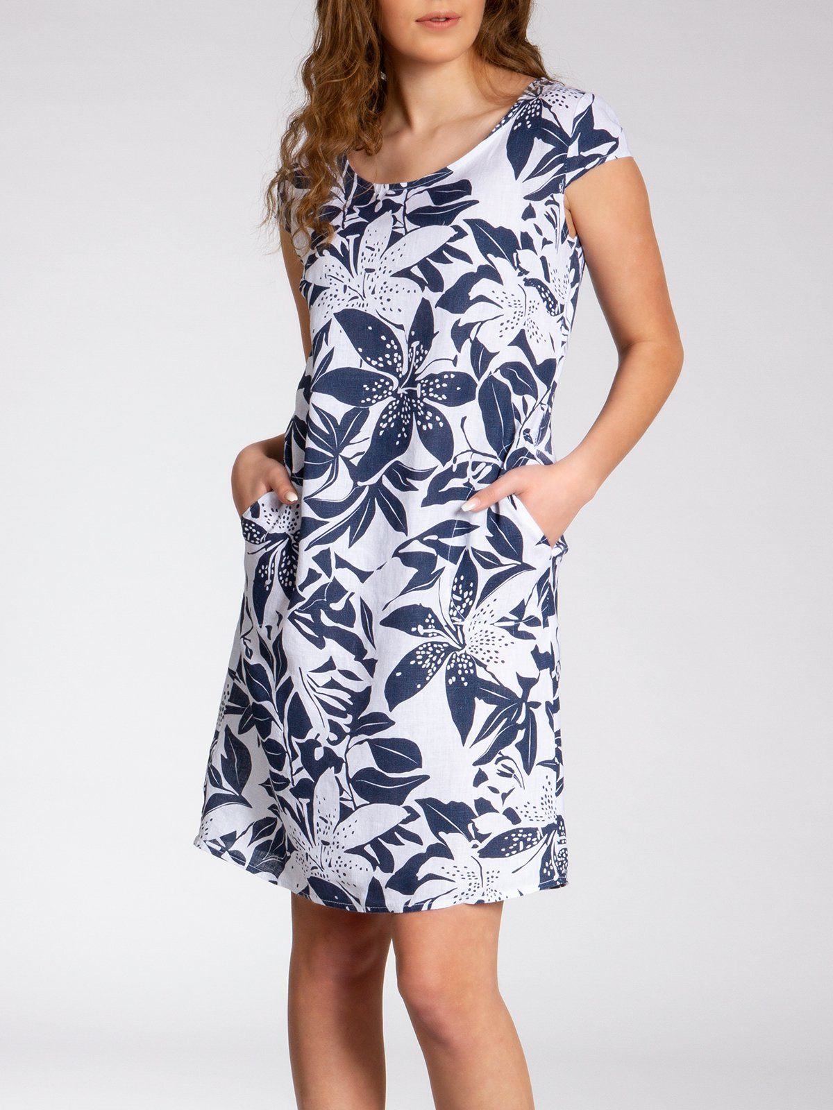 Caspar Sommerkleid SKL026 knielanges elegantes Damen Sommer Leinenkleid Luftig leicht, figurumspielende Form, mit seitlichem Jersey-Einsatz