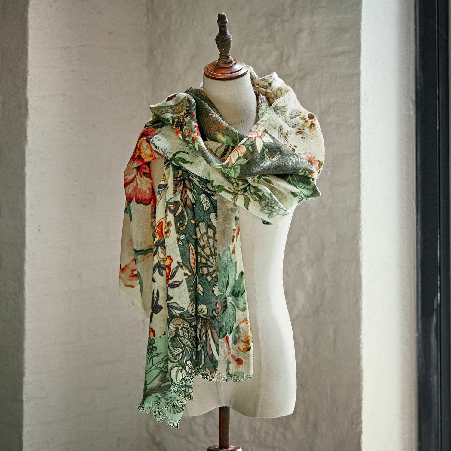 Mirabeau Modeschal Schal Garnay bunt, none