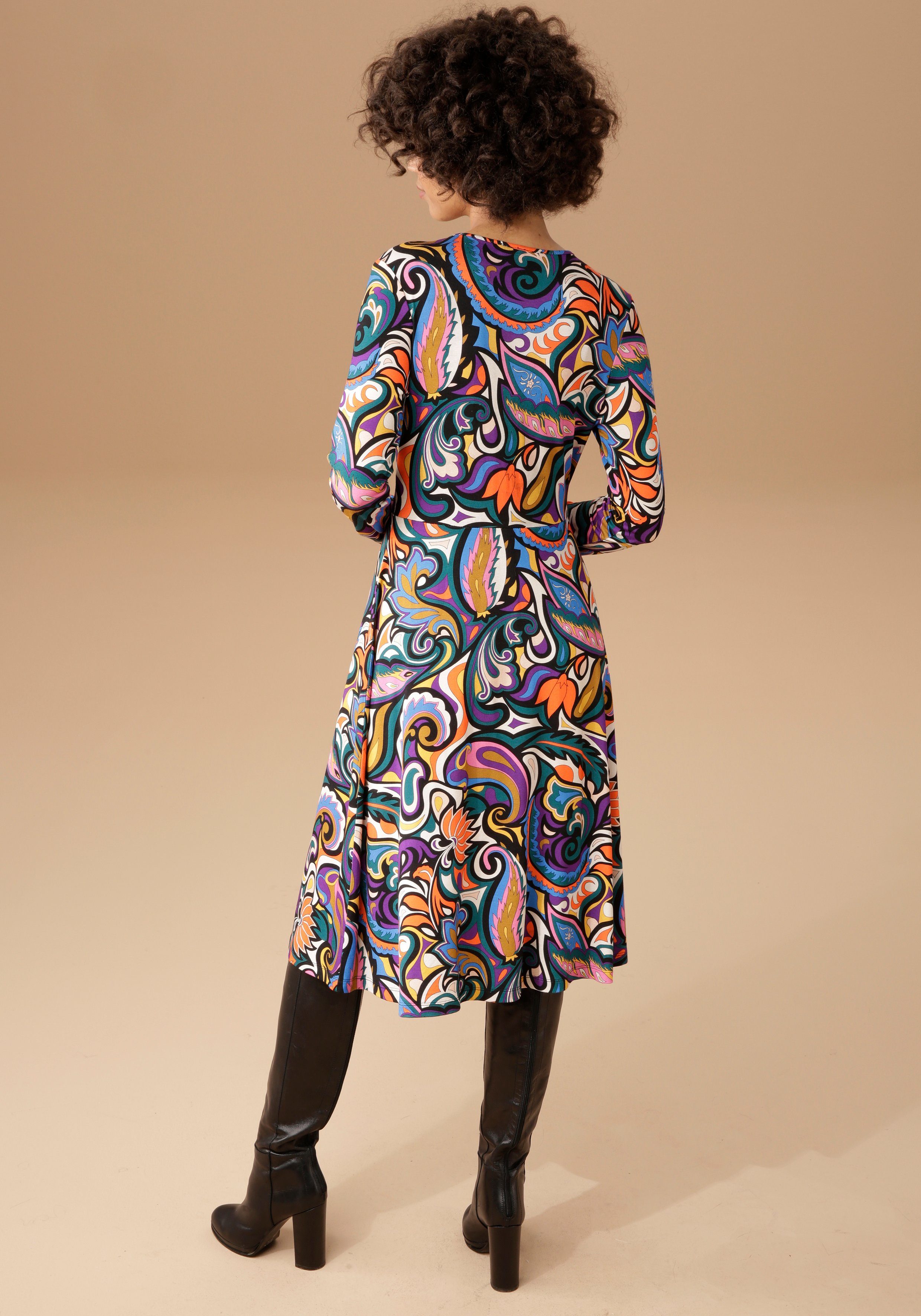 CASUAL und Aniston mit Blumen- Paisley-Druck Jerseykleid graphischen farbenfrohem,