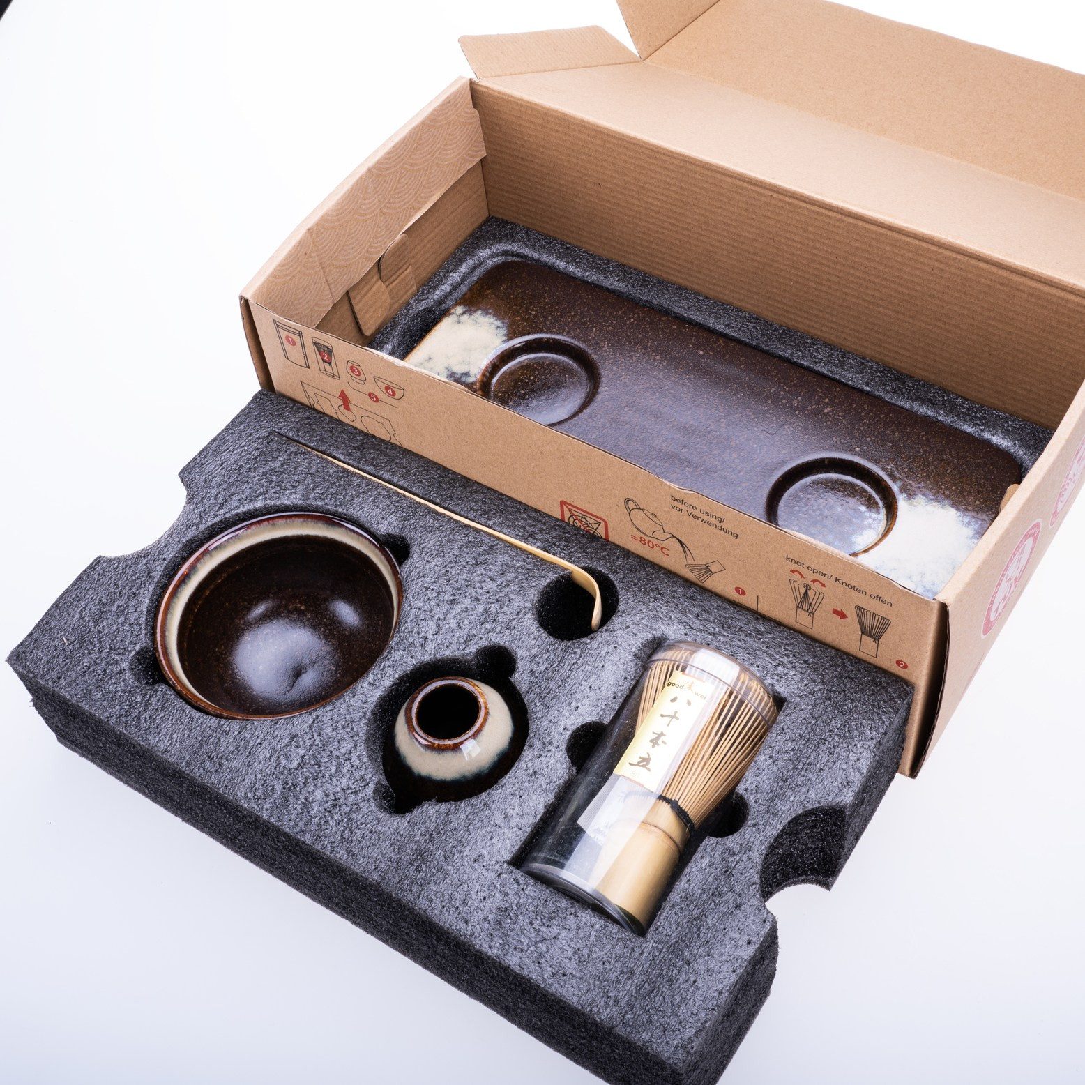 Goodwei Teeservice Matcha-Set "Kumo" - Schale Chawan, 80er Matchabesen, Halter & Tablett (5-tlg), 1 Personen, Keramik, handgearbeitet