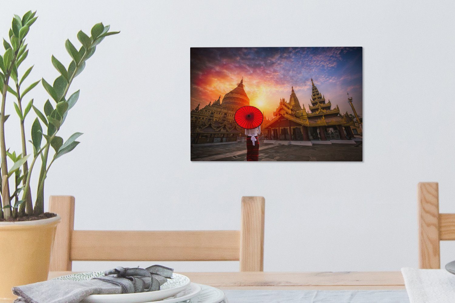 OneMillionCanvasses® Leinwandbild Wandbild der Aufhängefertig, Bunter Himmel in über Myanmar, Yangon, Goldenen cm 30x20 Pagode Wanddeko, Leinwandbilder, St), (1