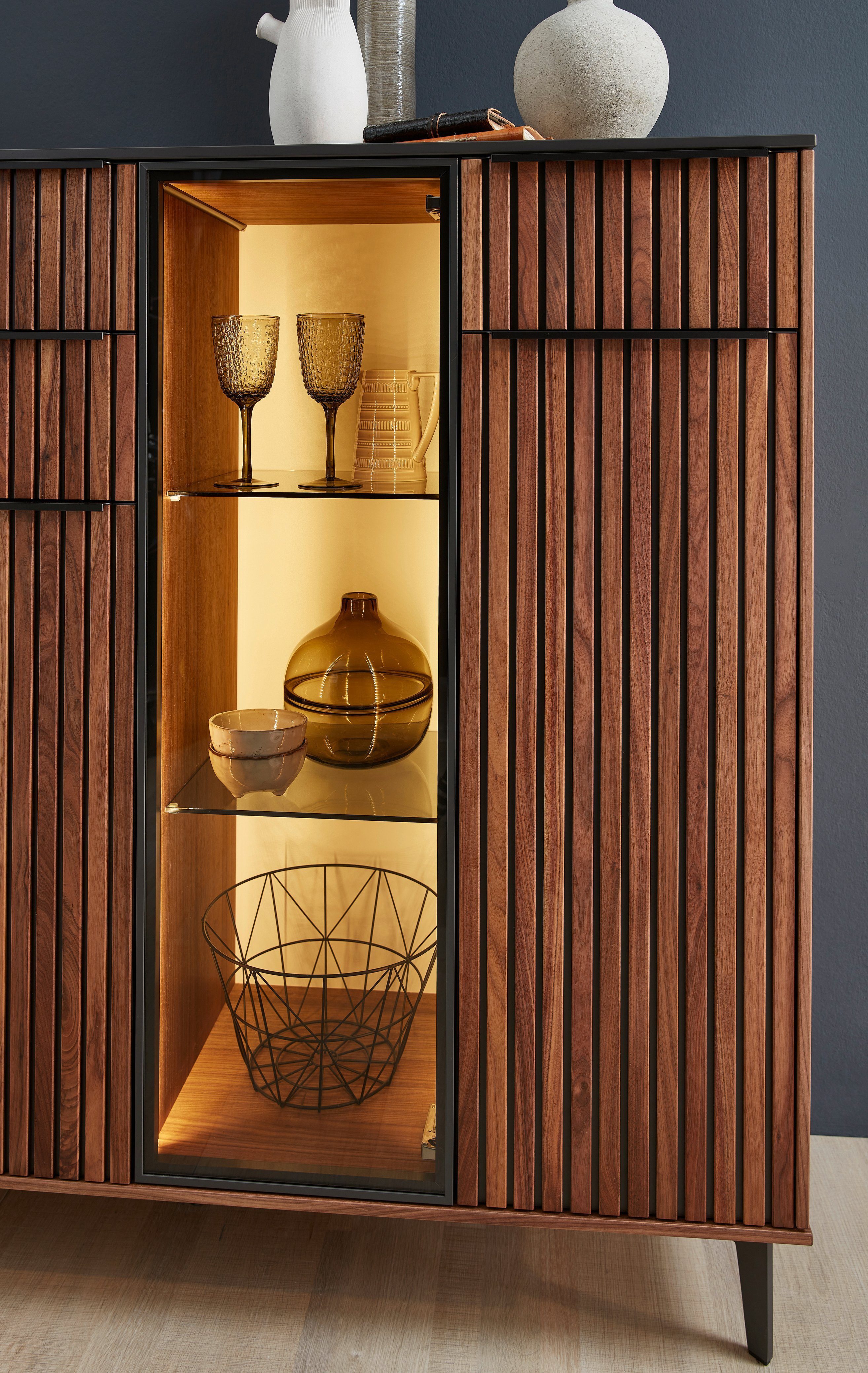 hibitaro Highboard in Lamellenoptik