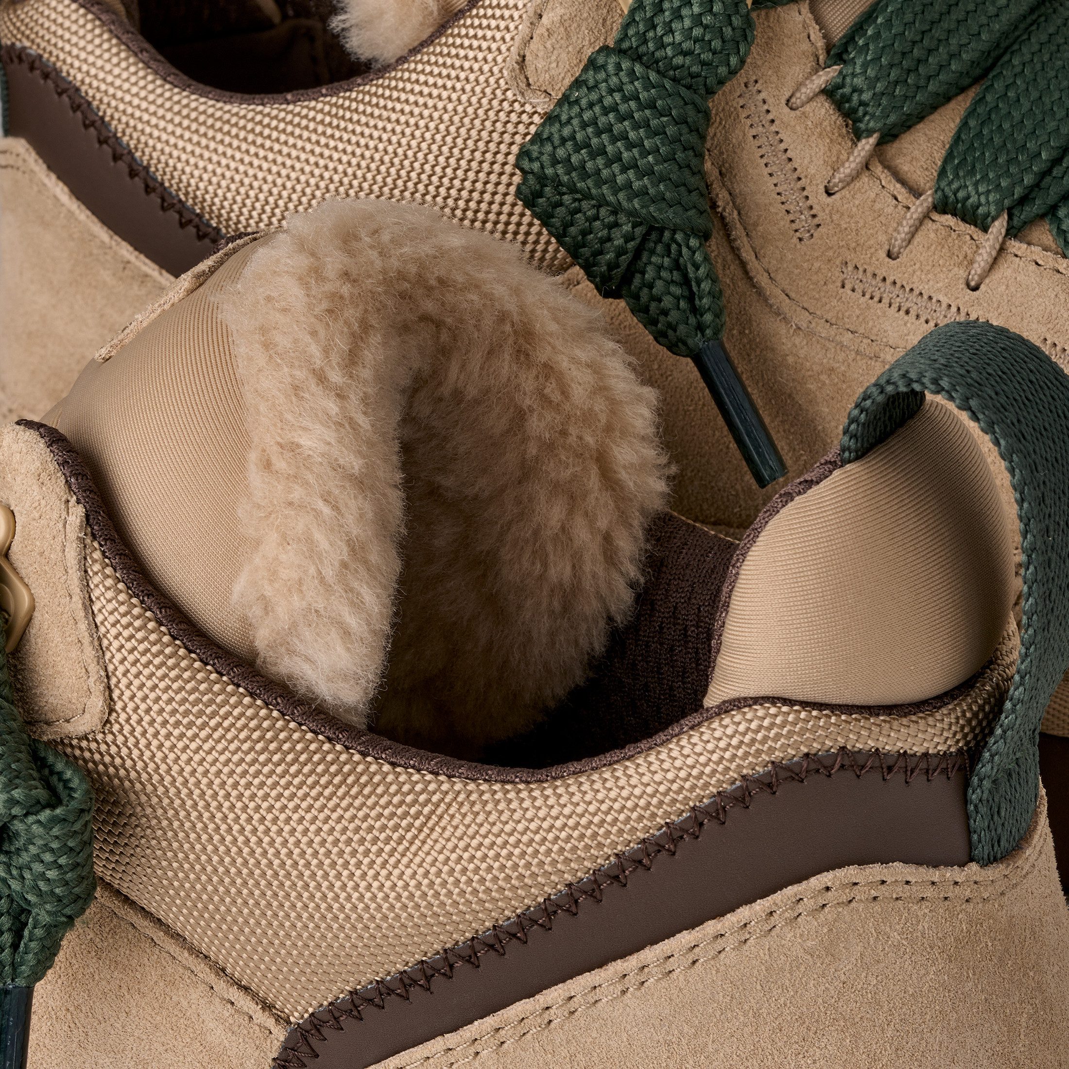 UGG M LOWMEL Sneaker Halbschuh, Schnürschuh mit gepolstertem Schaftrand