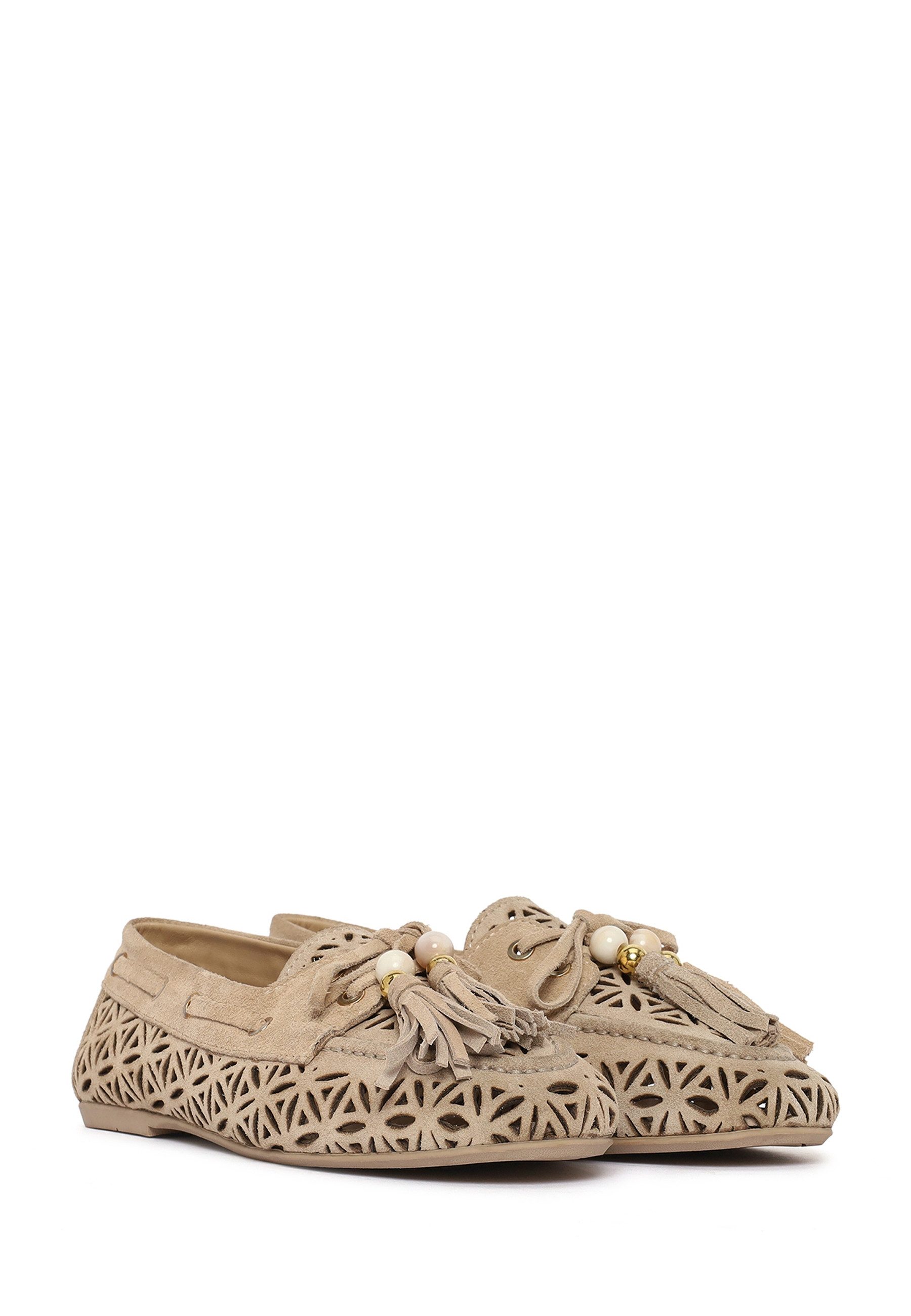 Derimod Loafer aus Veloursleder Loafer Wildleder, Laser-Cut-Design, Lederfutter, TPU-Sohle, Perlenquasten