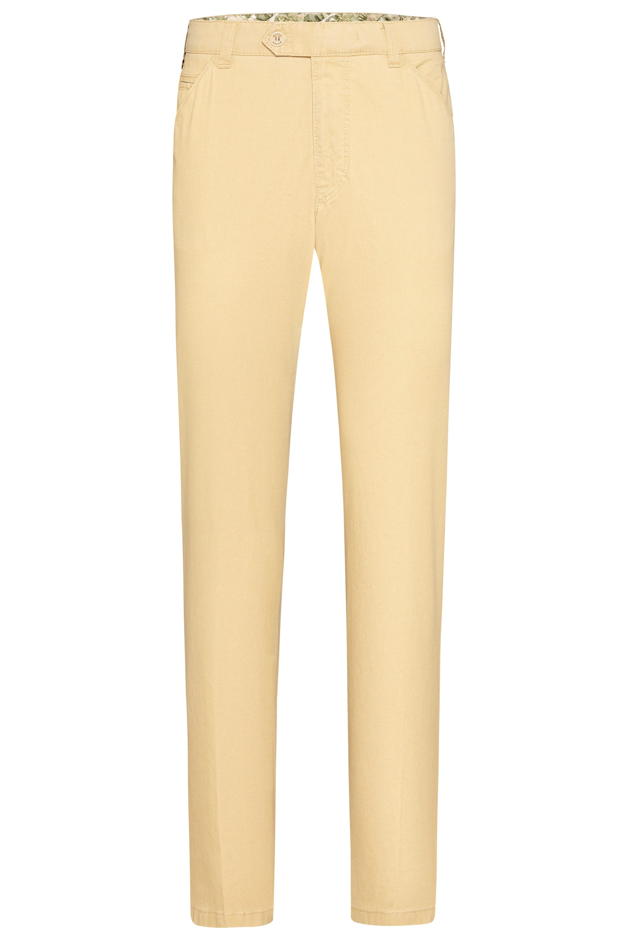 Chinos