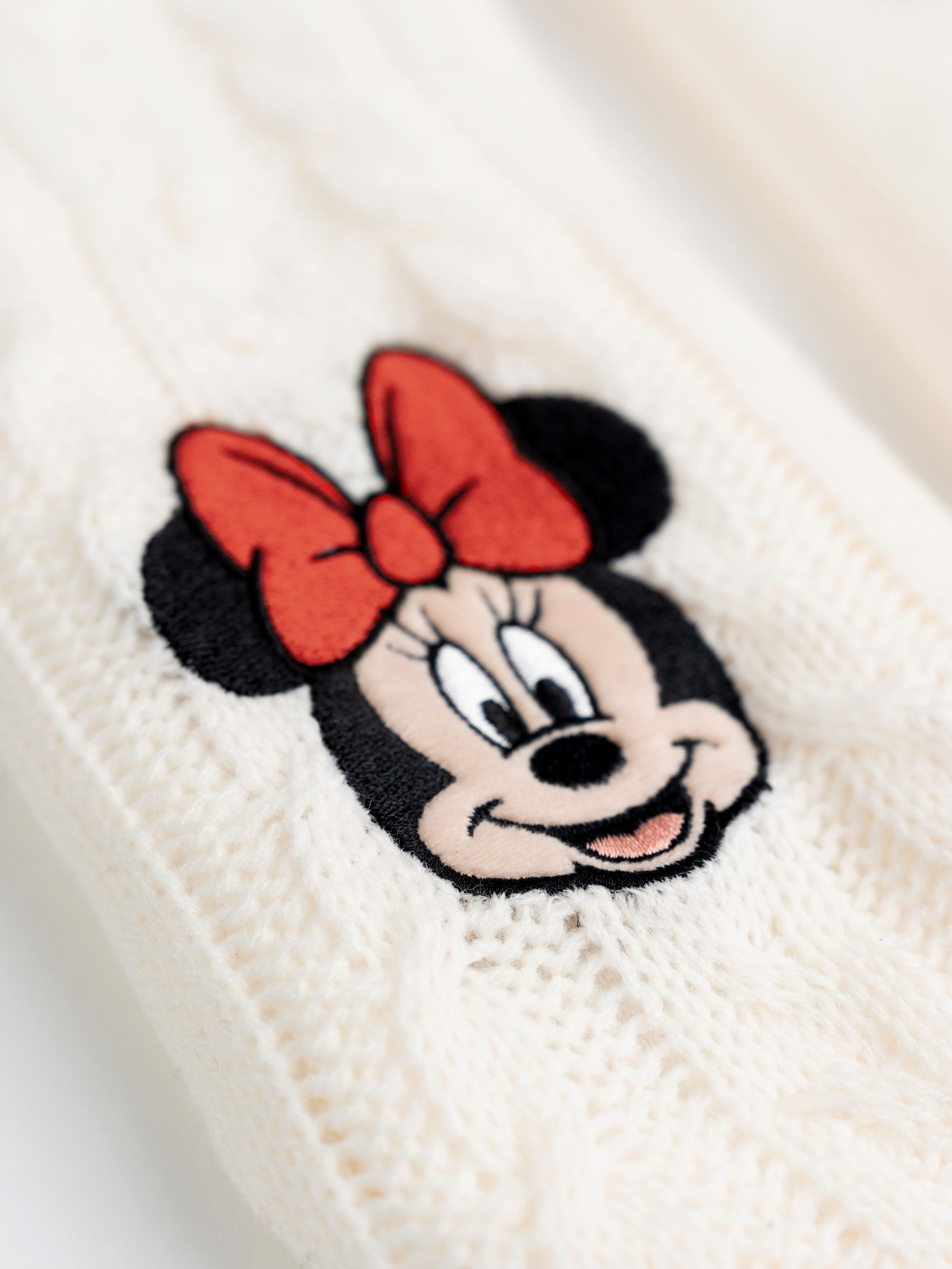 United Labels® Haussocken Disney Minnie Mouse Hüttensocken Strick Haussocken Kuschelsocken