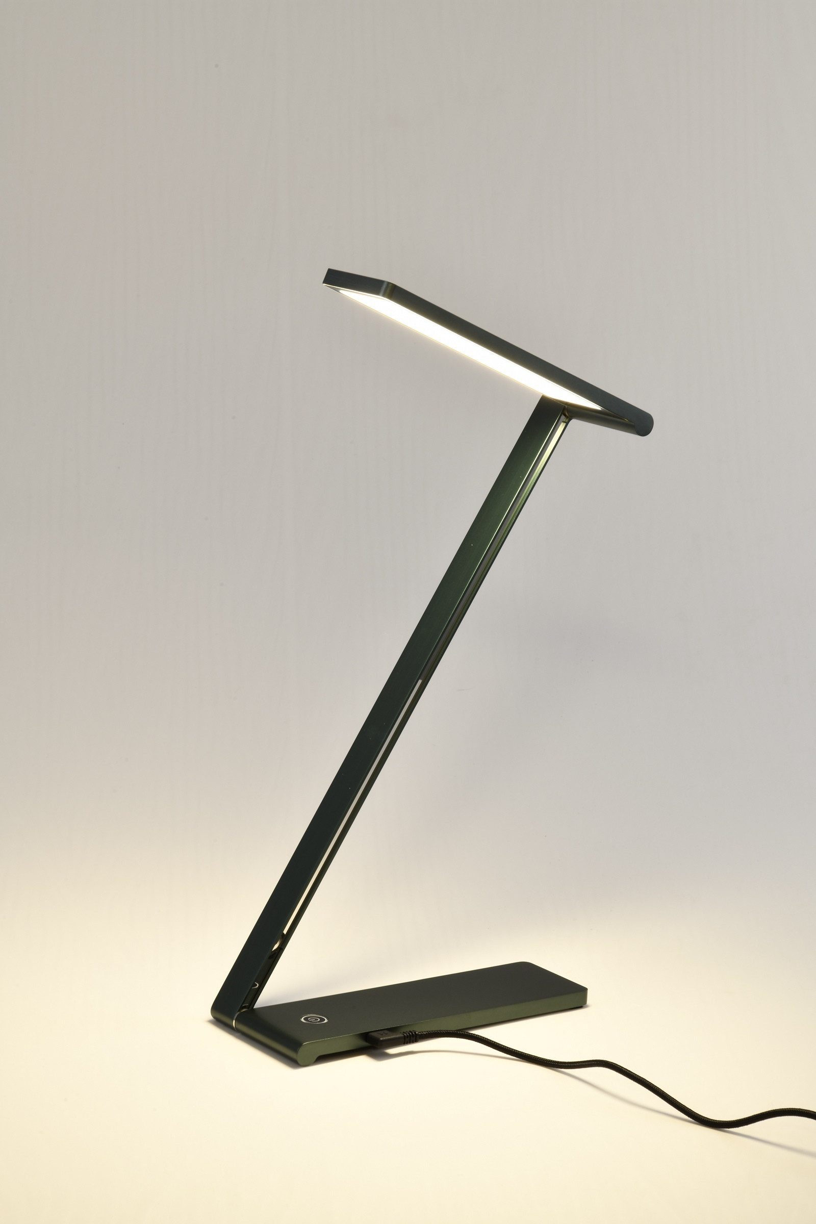 Woward LED Schreibtischlampe LED Augenschutz Schreibtischlampe 12W dimmbar günstig online kaufen