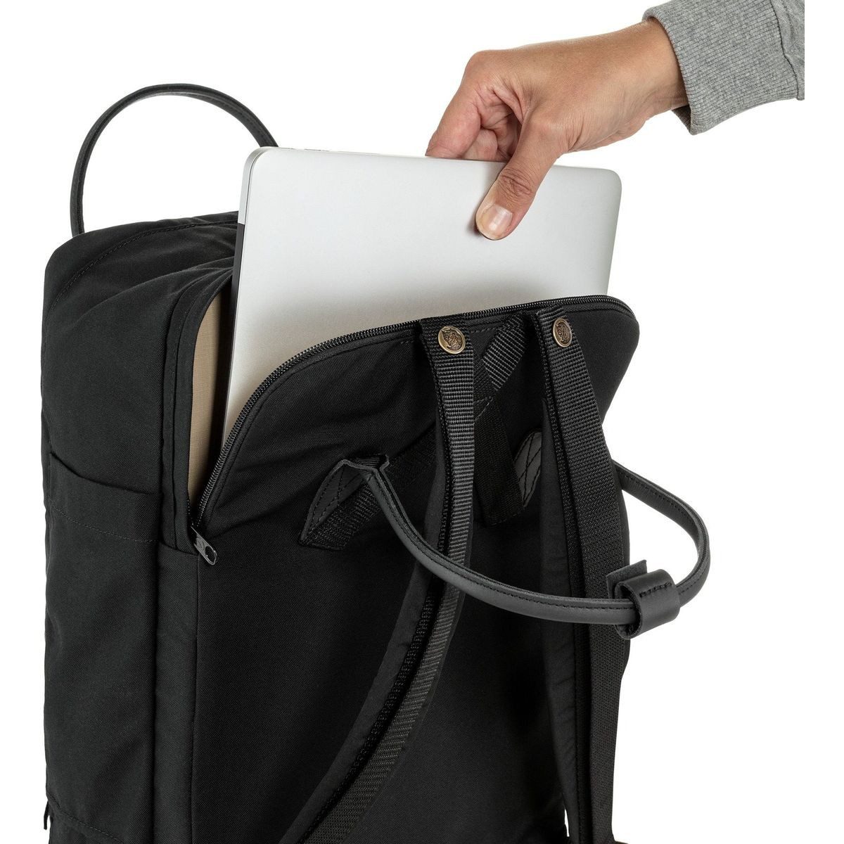 Fjällräven Tagesrucksack Kånken No. 2 Black Laptop 15, Stilvoller und robuster Rucksack mit gepolstertem Laptopfach und
