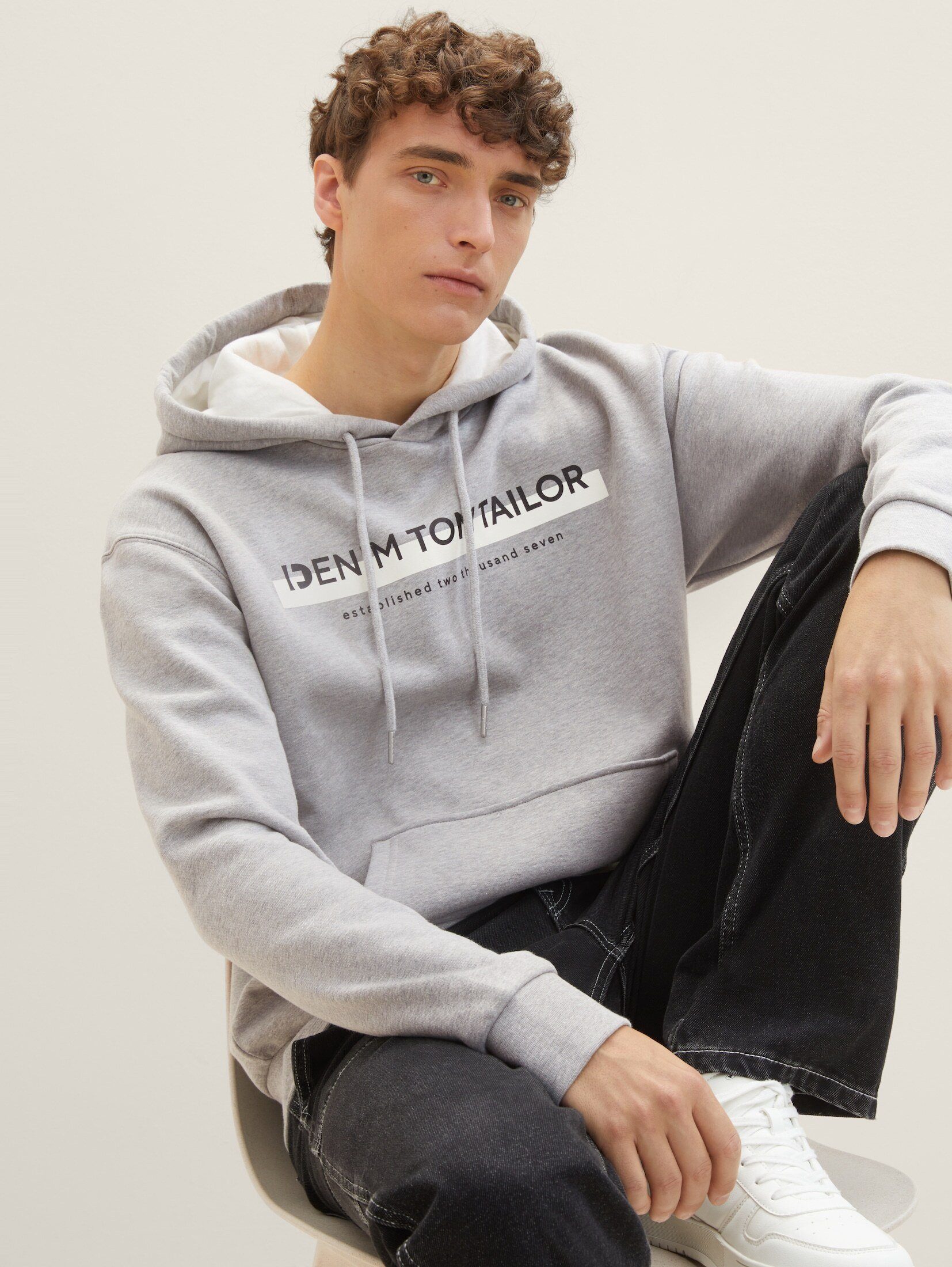 Logo Print Heather Denim Melange TOM Hoodie mit TAILOR Grey Hoodie