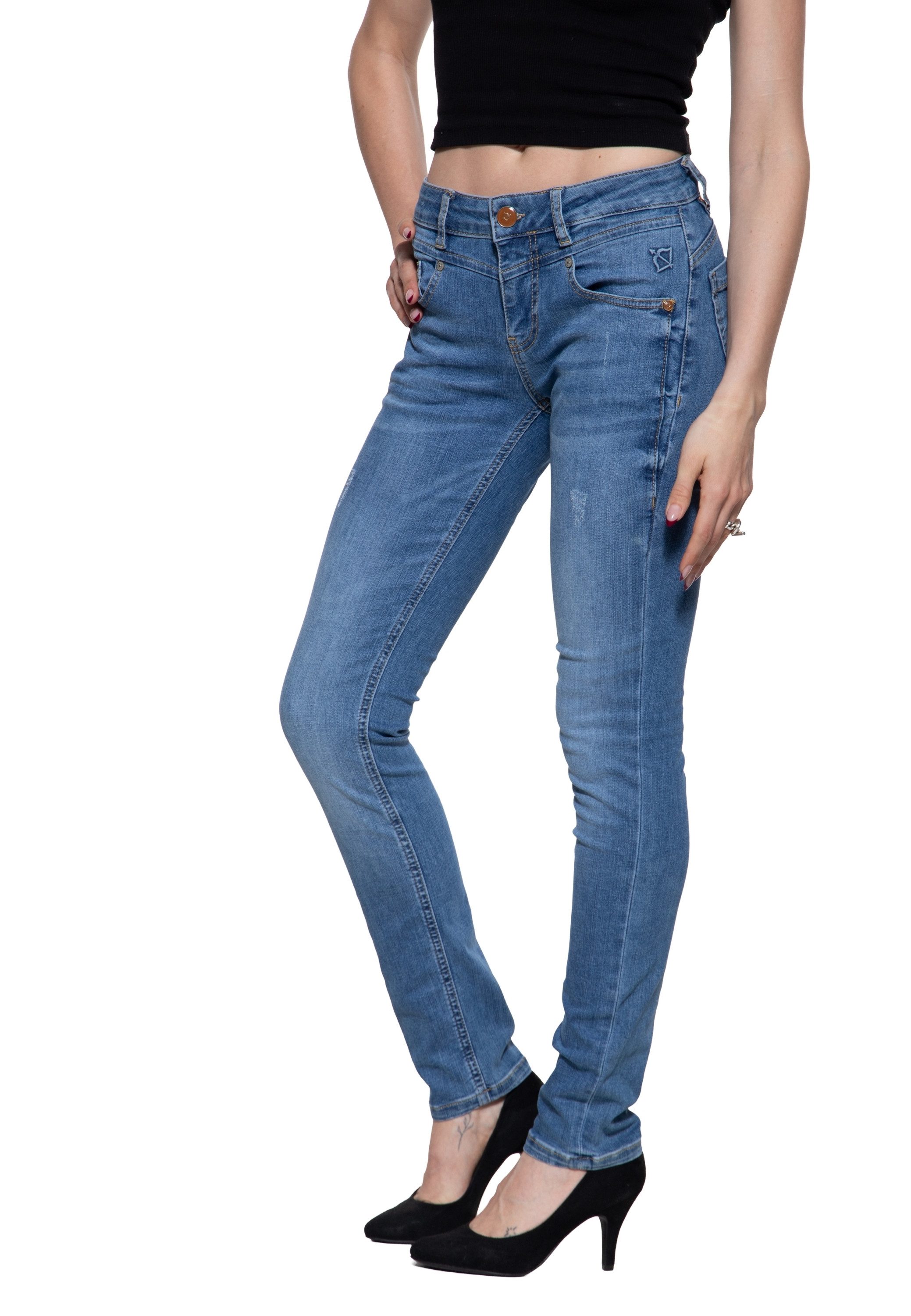 ATT Jeans Slim-fit-Jeans Zoe mit Patch in Fell-Optik