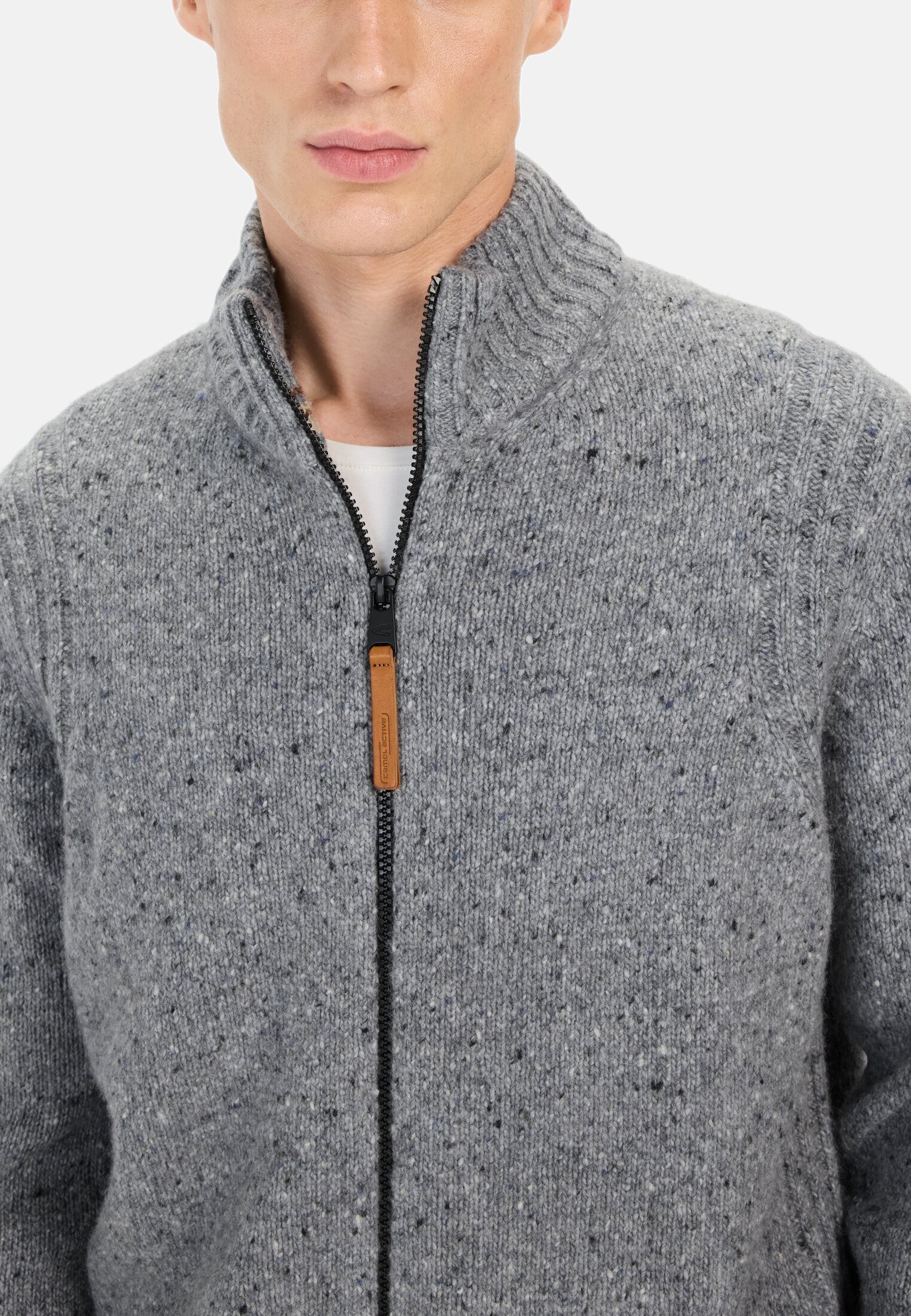 camel active Strickjacke aus nachhaltiger Merinowolle Langarm Stehkragen Stehkragen
