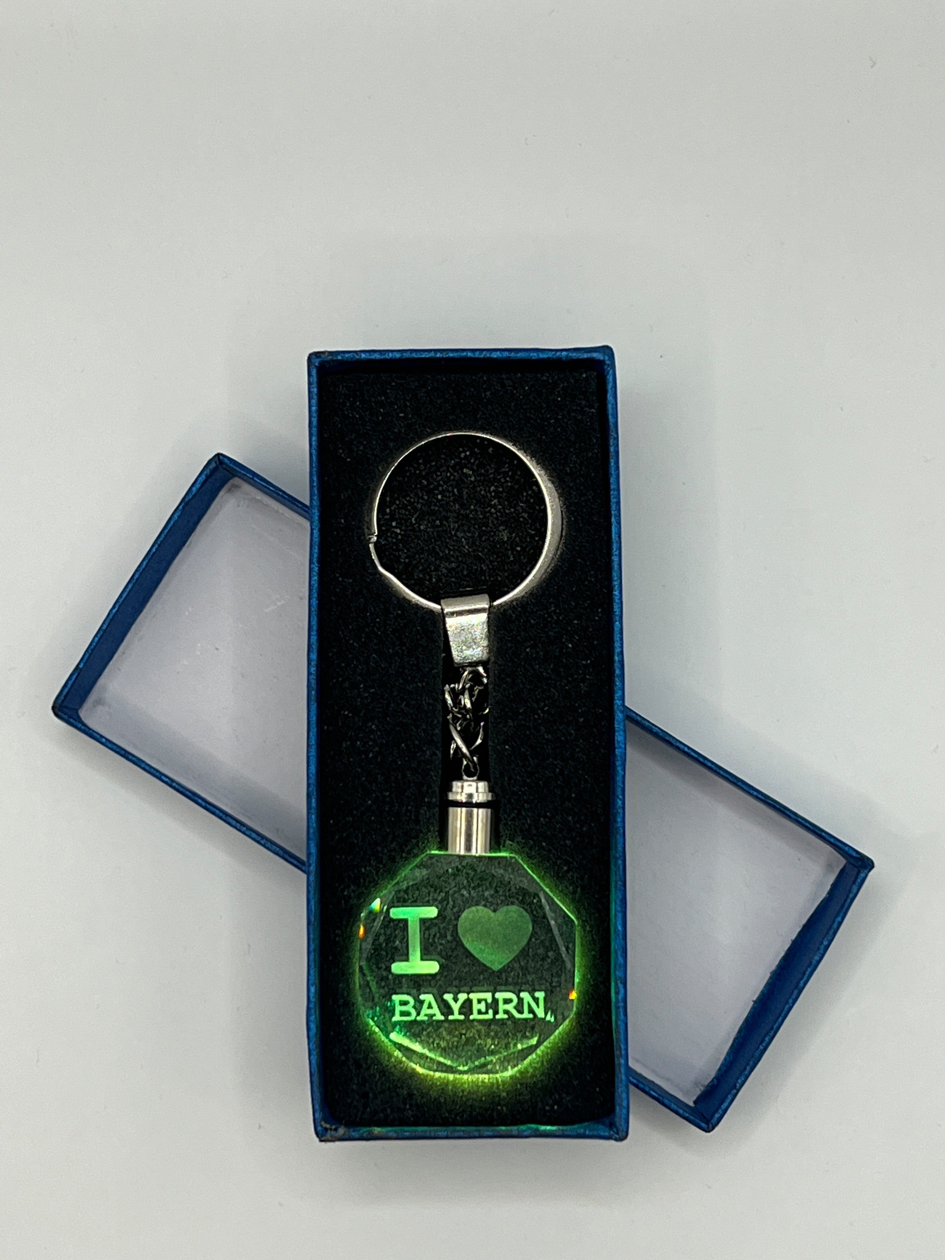 Schlüsselanhänger I Love Bayern Schlüsselanhänger LED Multicolor mit Geschenkbox