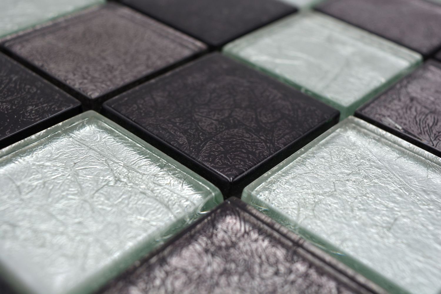 Metall Mosani schwarz Optik silber Mosaikfliese grau Glasmosaik Mosaikfliesen Struktur