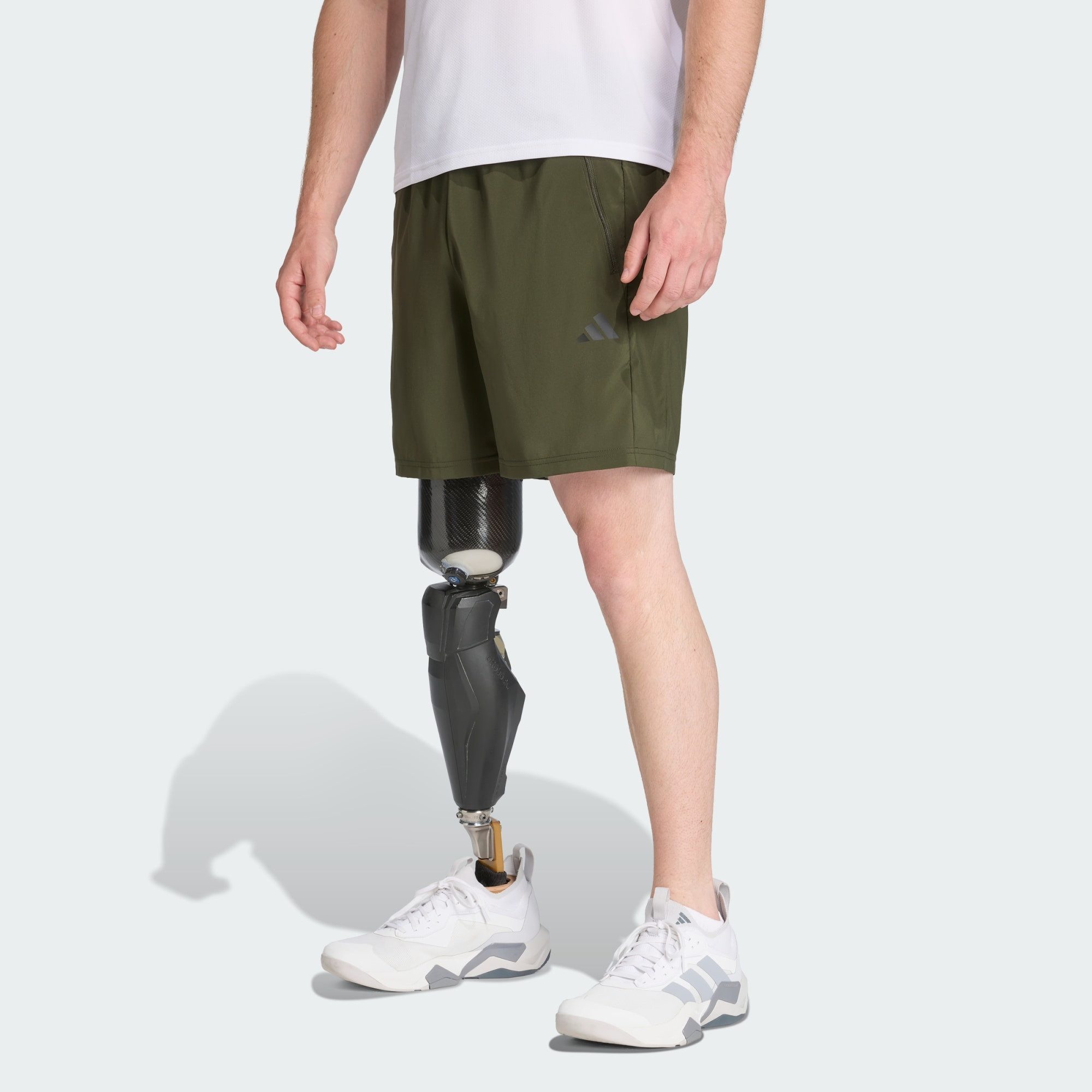 adidas Performance Sweatshorts TRAIN ESSENTIALS WOVEN günstig online kaufen