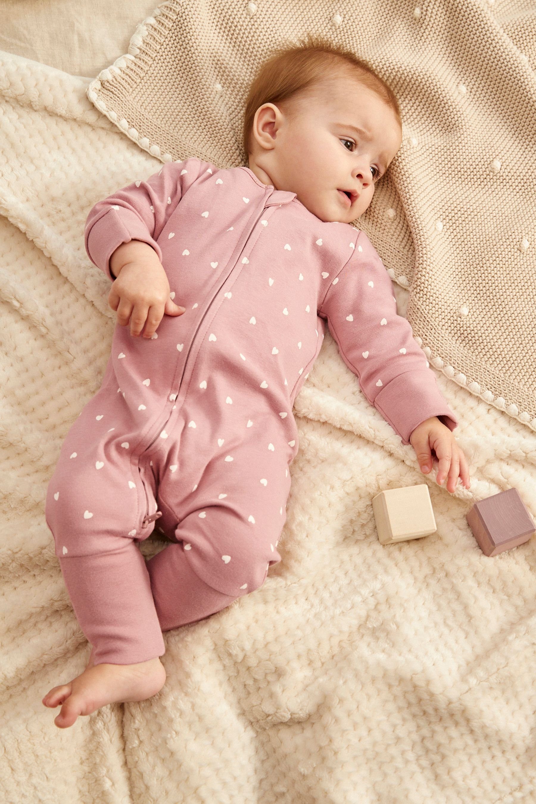 Mauve Next (1-tlg) Schlafoverall Baby-Schlafanzüge Zwei-Wege-Reißverschluss mit Purple