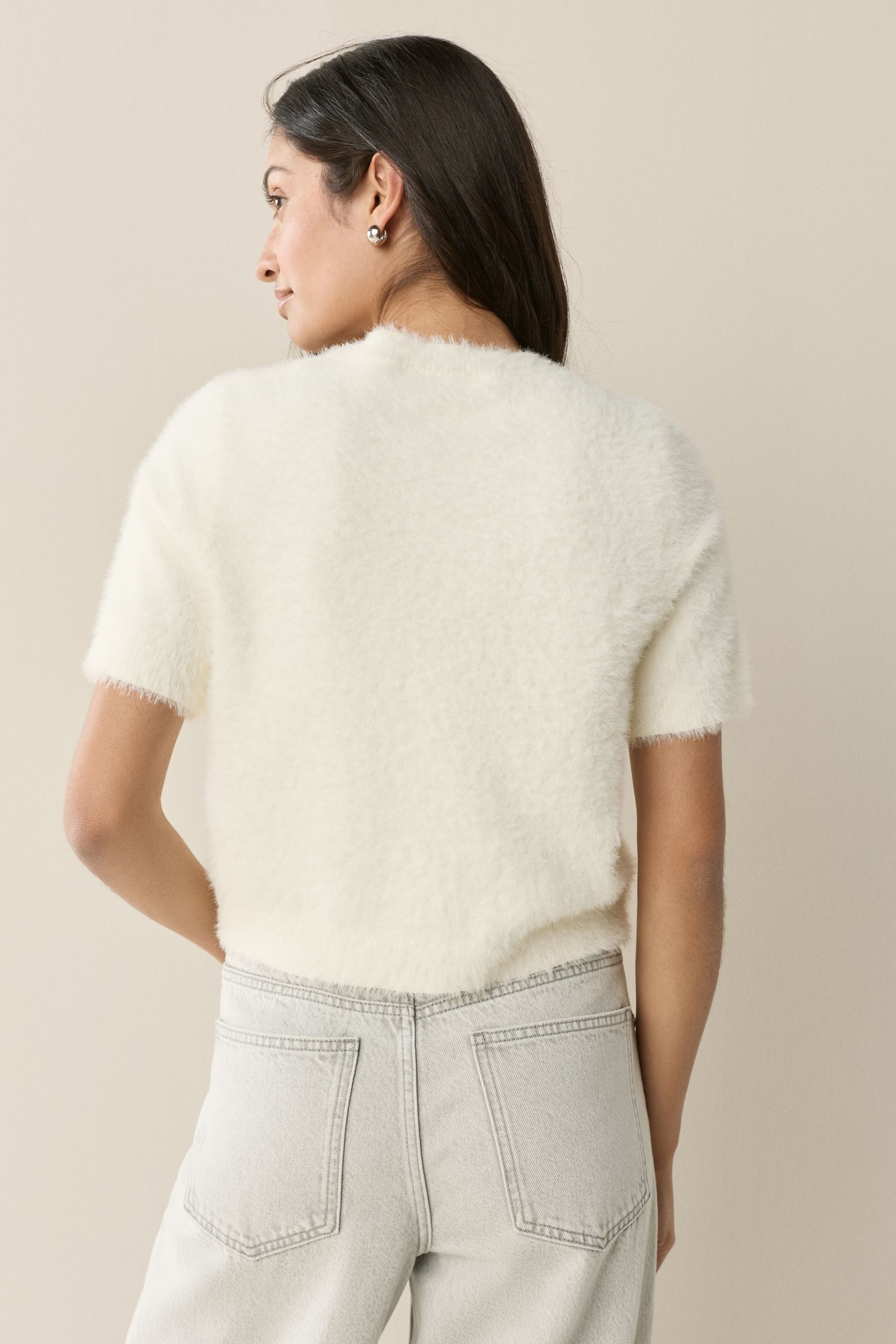 Next Strickjacke Kurzarm-Strickjacke mit Struktur + Schmuckknöpfen (1-tlg) günstig online kaufen