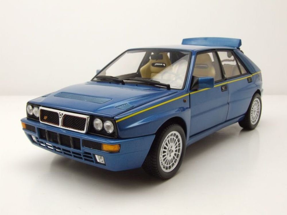 Kyosho Modellauto Lancia Delta HF Integrale blau Modellauto 1:18 Kyosho, Maßstab 1:18