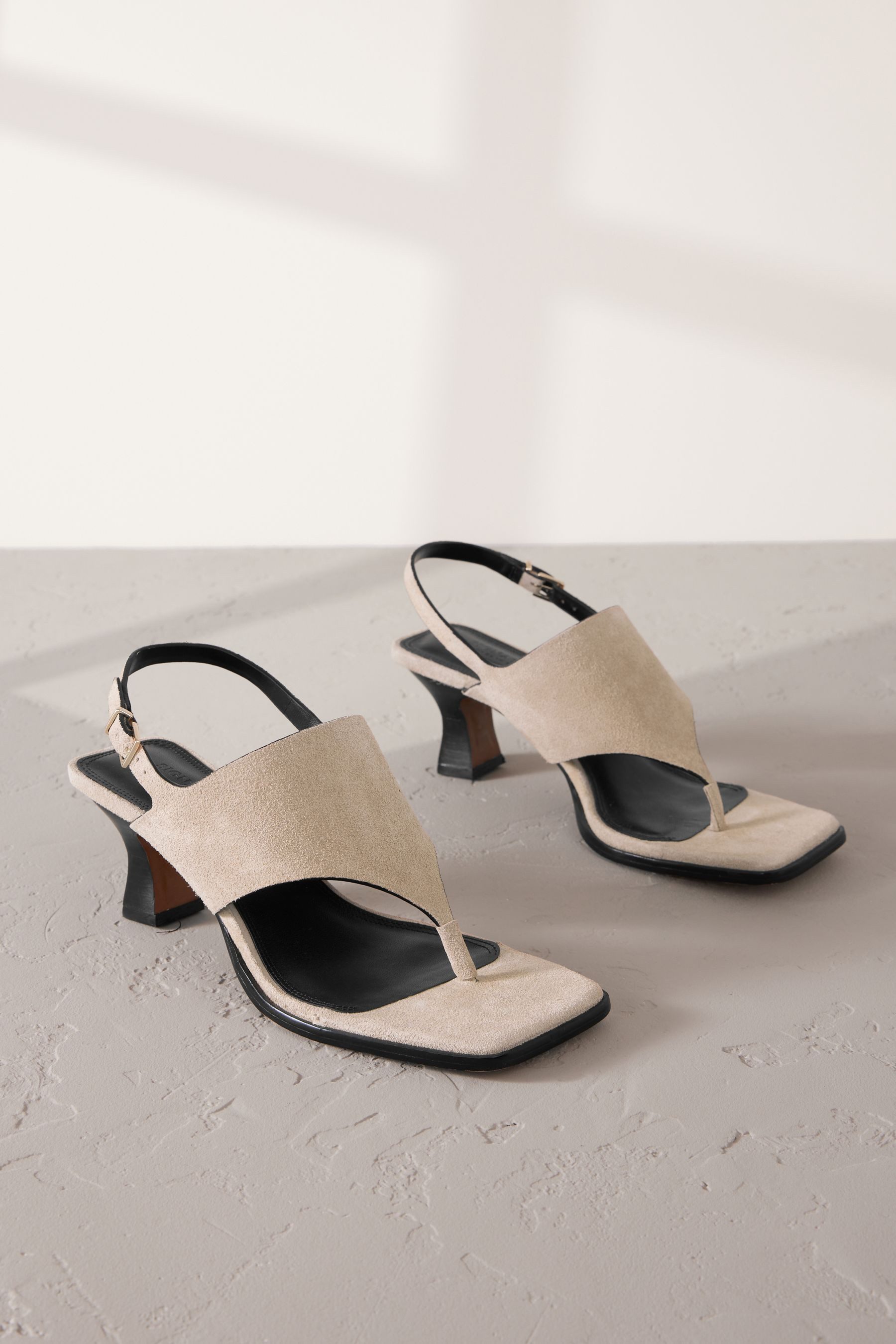 Next Signature Slingback-Sandaletten aus Premium-Leder Zehentrenner günstig online kaufen