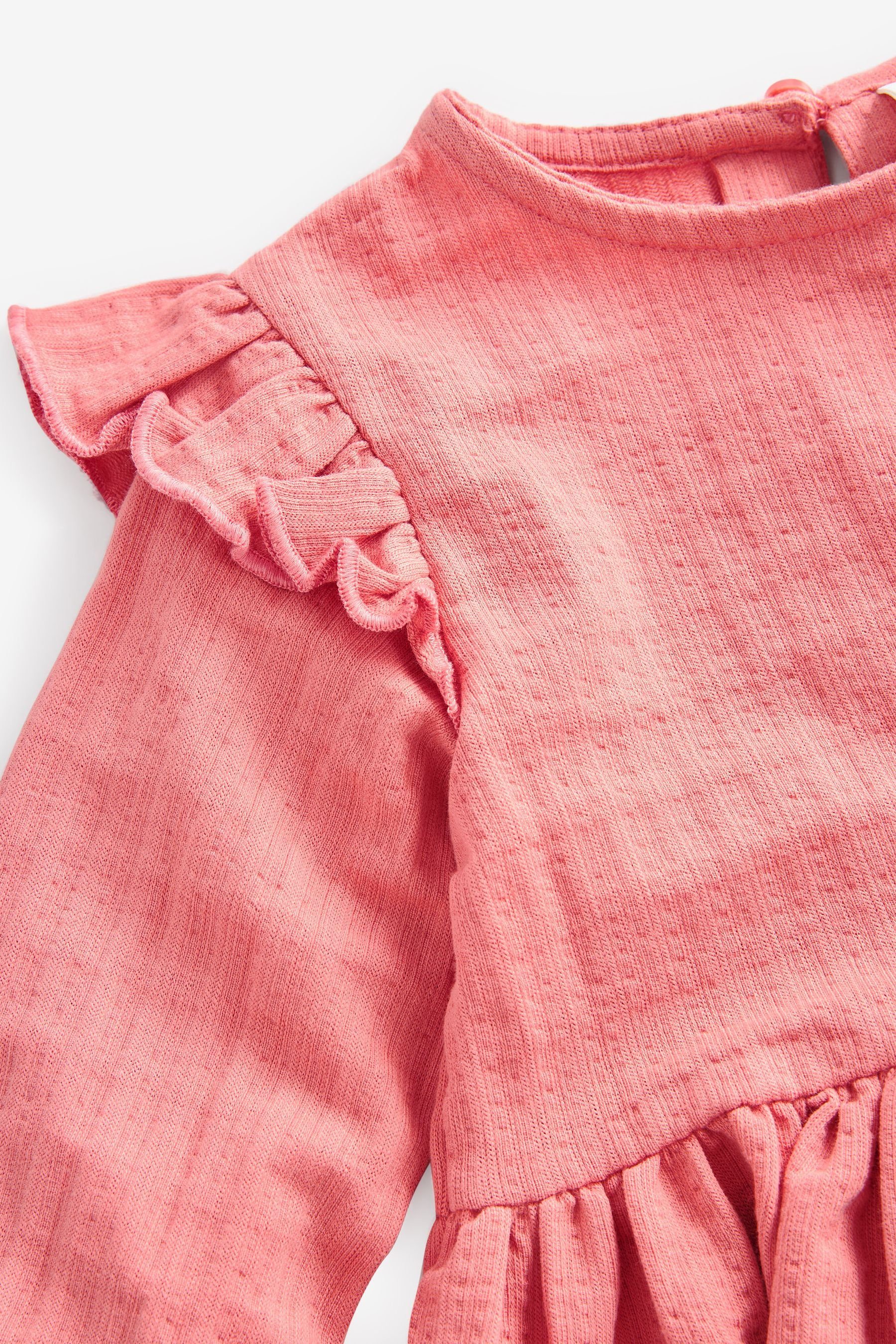 Strukturierte mit Next Bluse (1-tlg) Rüschen und Langarmshirt Pink Kragen