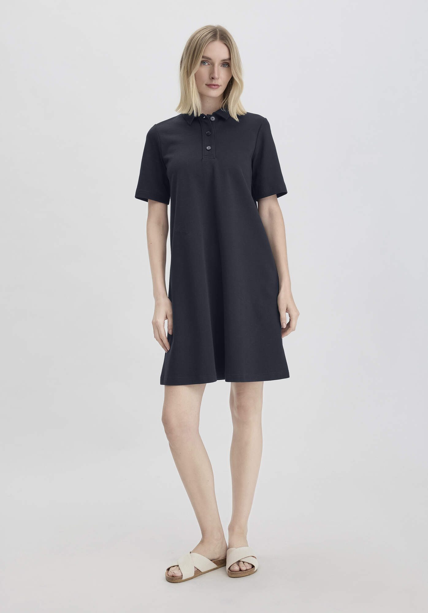 Hessnatur Jerseykleid Knielang Relaxed aus Bio-Baumwolle (1-tlg)