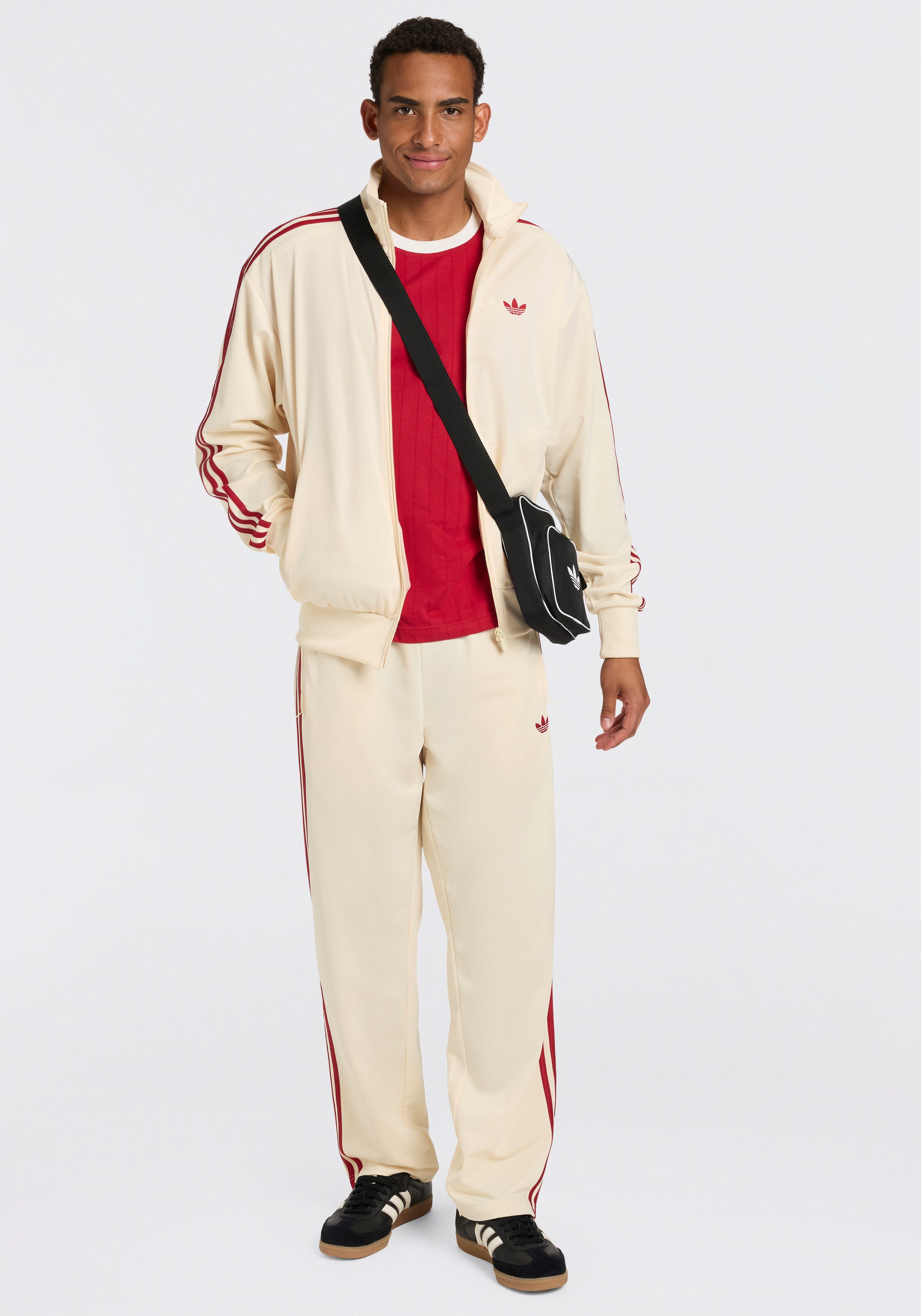 Zum Outfit 11
