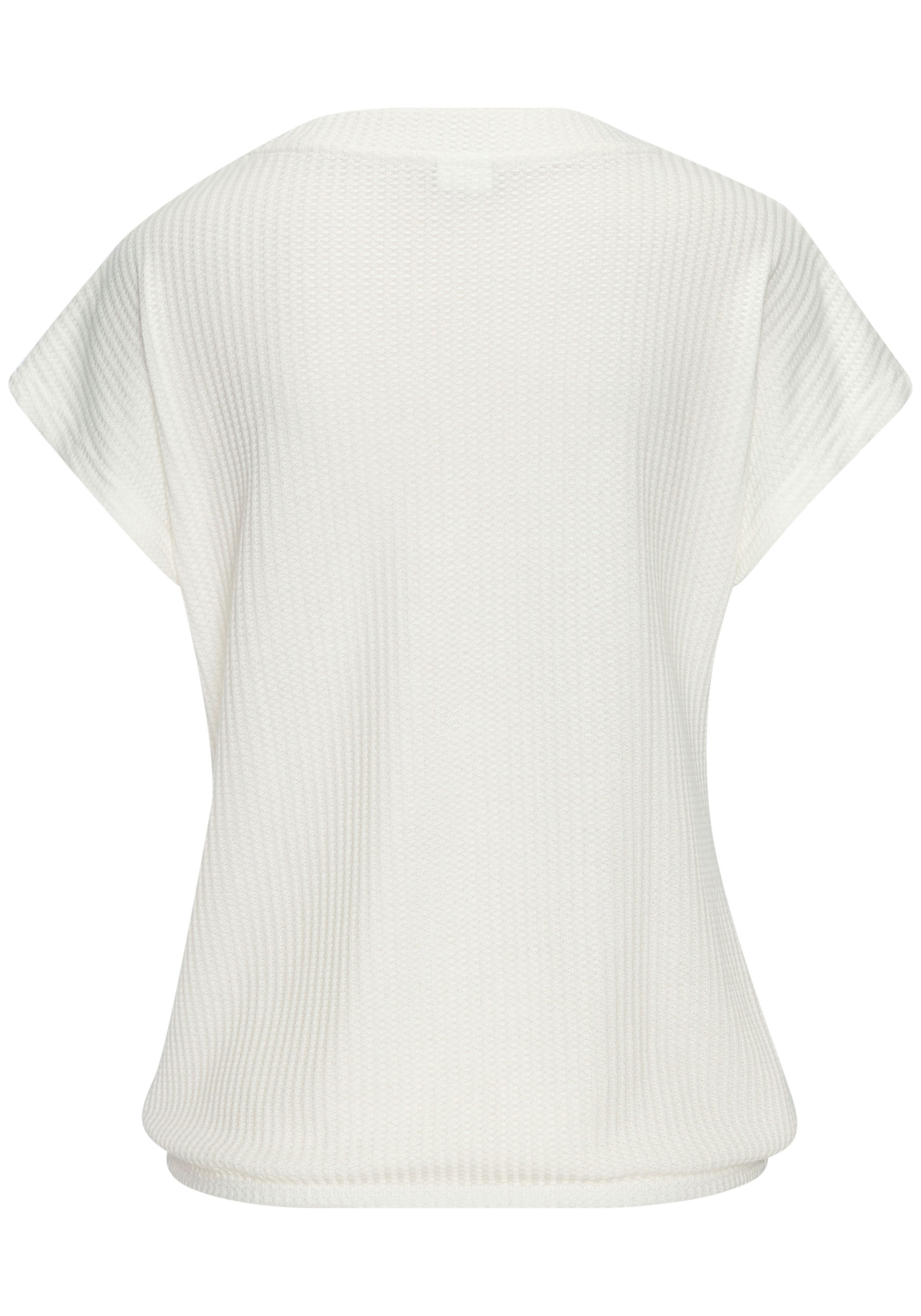 LASCANA Kurzarmshirt mit Zierknopfleiste aus weicher Piqué-Qualität
