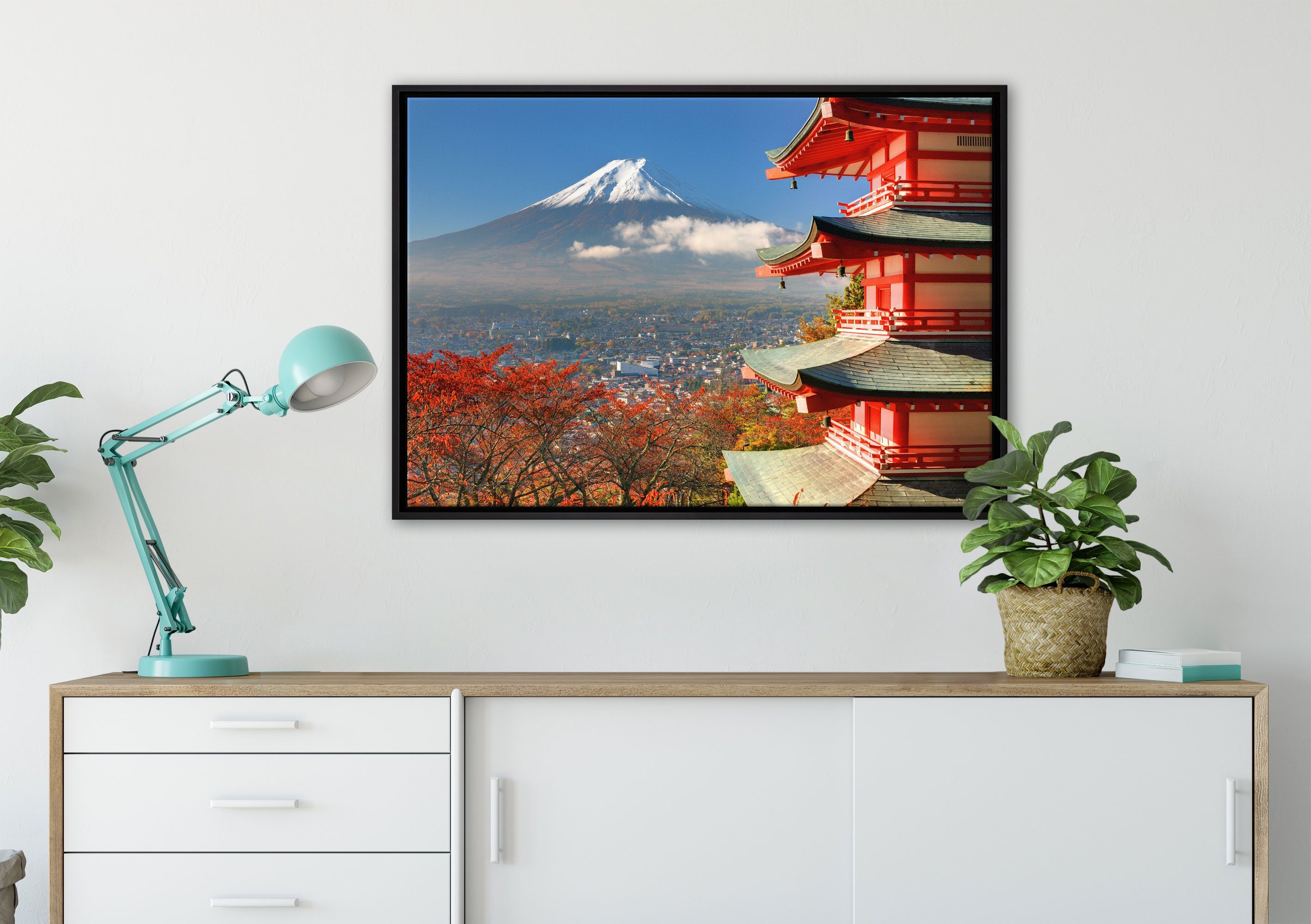 Pixxprint Leinwandbild Leinwandbild einem Japan, inkl. Wanddekoration am in Fudschijama fertig bespannt, gefasst, Schattenfugen-Bilderrahmen Zackenaufhänger (1 Tempel St)