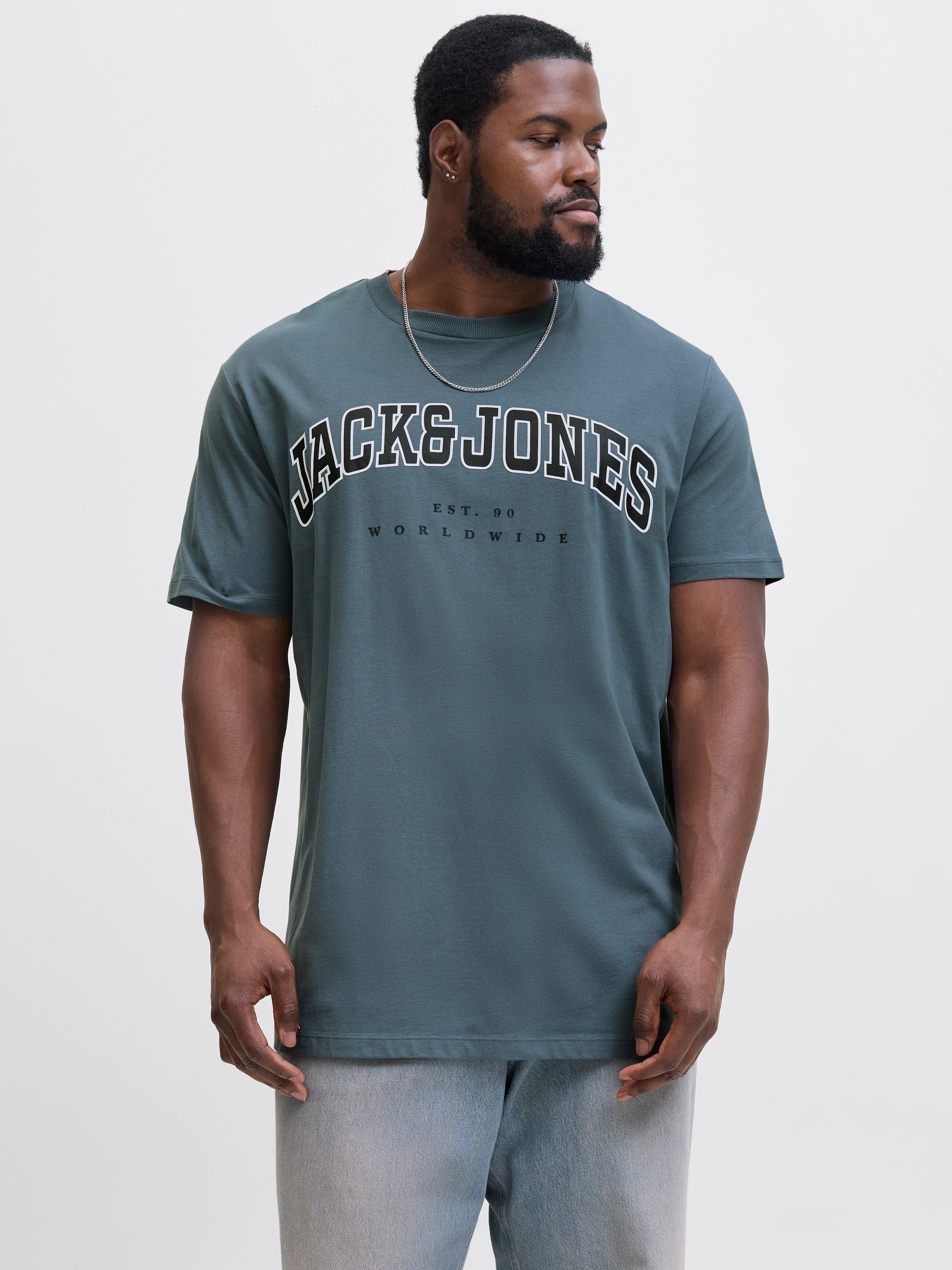 Jack & Jones PlusSize T-Shirt JJECALEB VARSITY TEE SS O-NECK NOOS PLS mit Logobranding