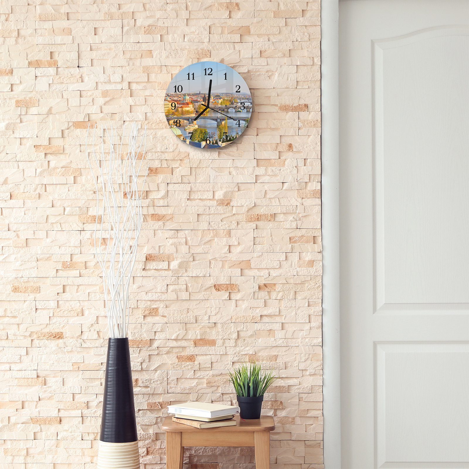 Primedeco Wanduhr Wanduhr aus Glas mit bei Rund 30 Quarzuhrwerk mit Stadt - und cm Sonnenuntergang Motiv Durchmesser
