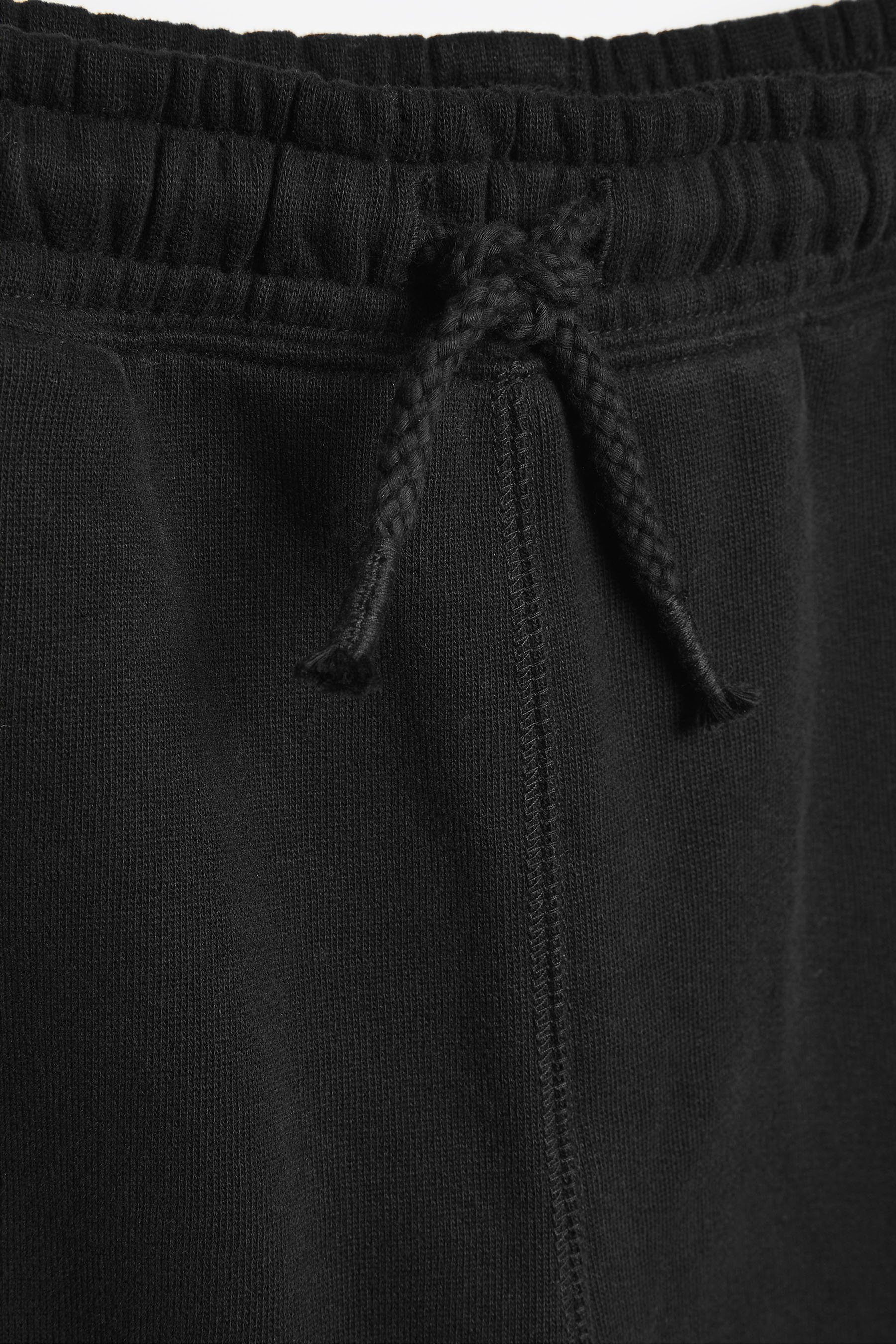 Next Jogginghose Oversized Fit Jogginghose im Stil der 90er-Jahre (1-tlg)