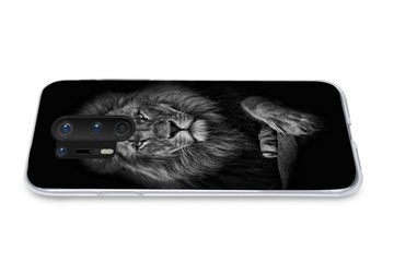 MuchoWow Handyhülle Löwe - Tiere - Schwarz - Weiß, Phone Case, Handyhülle OnePlus 8 Pro, Silikon, Schutzhülle