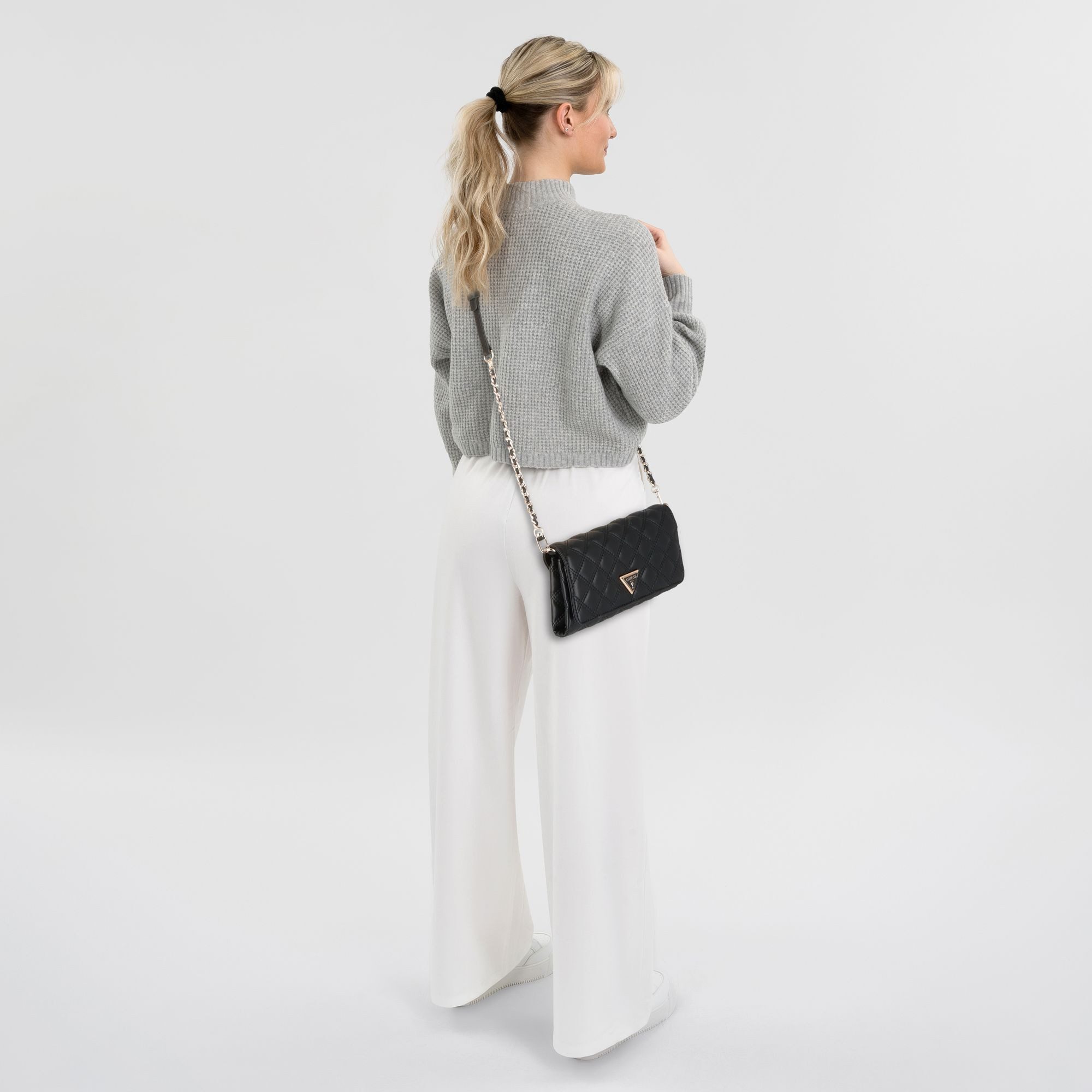 Guess Clutch Giully, Polyurethan günstig online kaufen