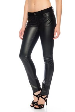 Cipo & Baxx Slim-fit-Jeans Damen Jeans Hose mit Kunstlederapplikationen Aufwendiges Kunstlederdesign auf den Vorderseiten