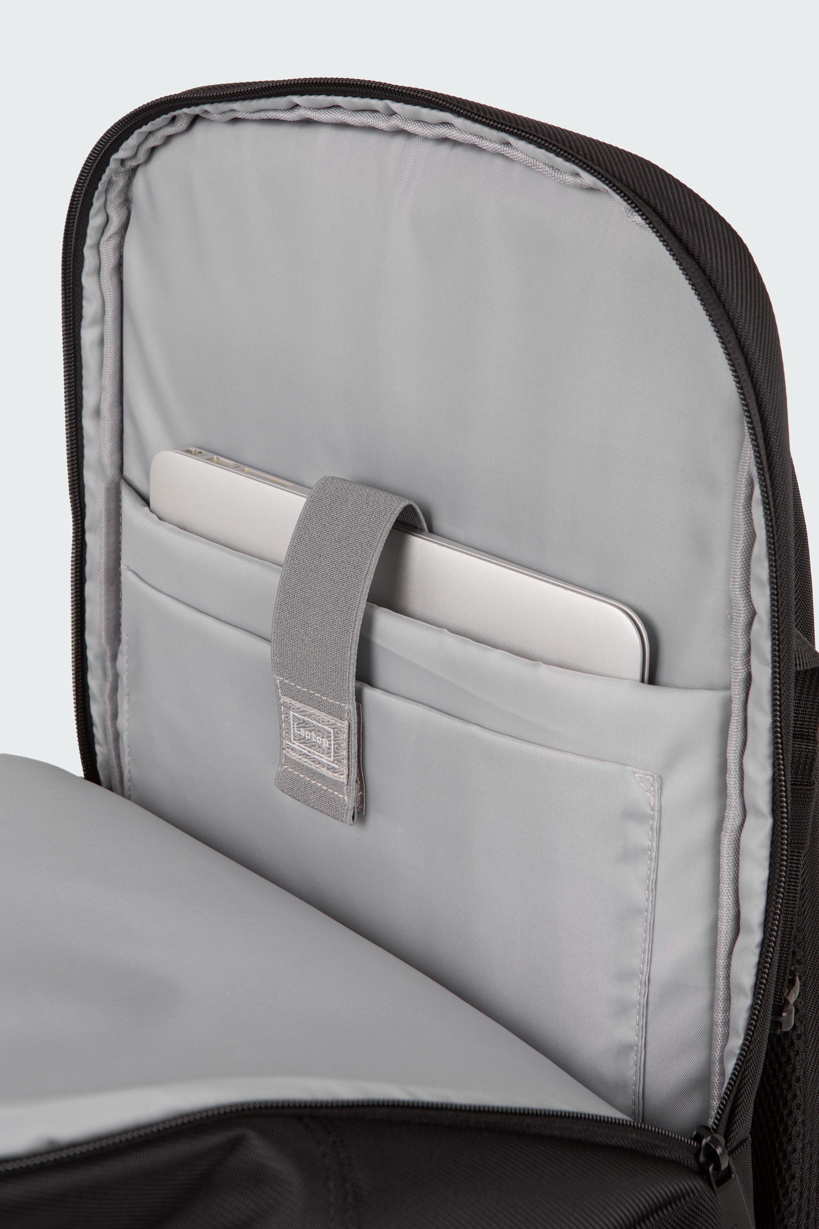 CoolPack Schulranzen Rucksack-Koffer TROG Schwarz (1 Stück), 48 x 34 x 19 cm, Reisegepäck, Freizeitrucksack