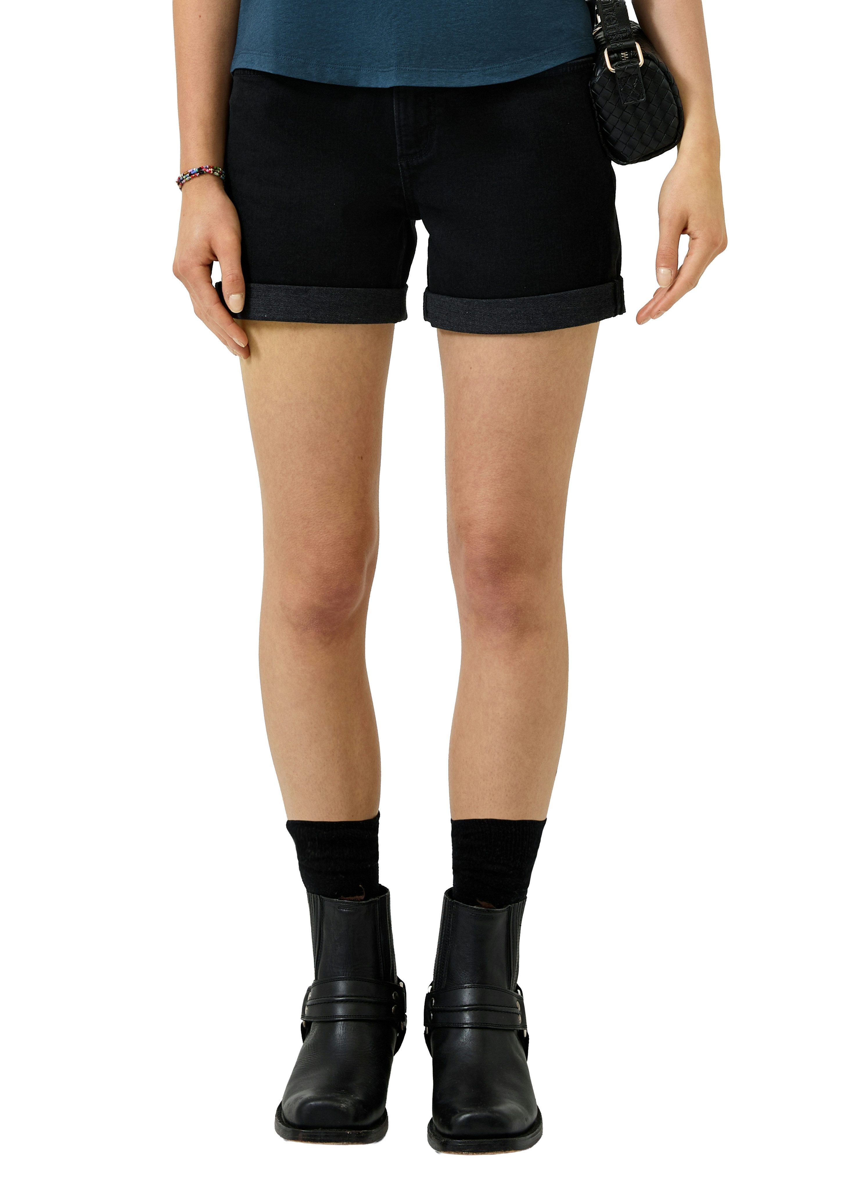 QS Shorts im Five-Pocket Style