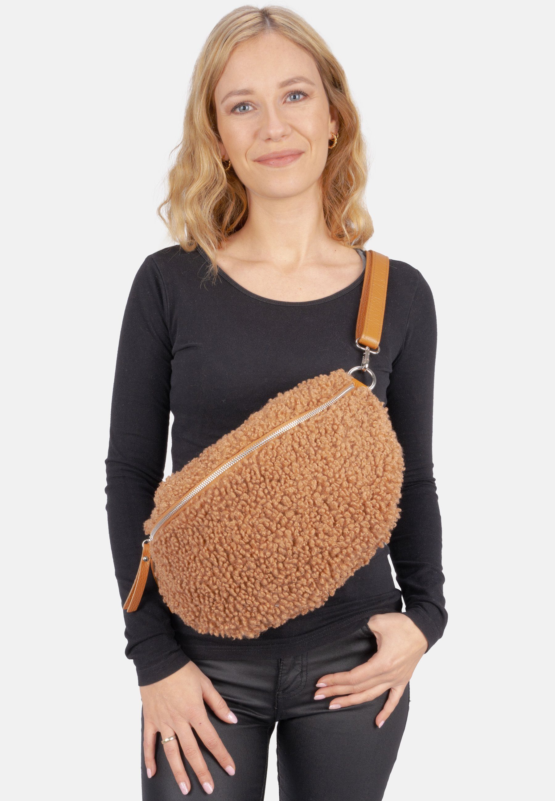 Seasons of April Umhängetasche FLUFFY SIZE günstig online kaufen