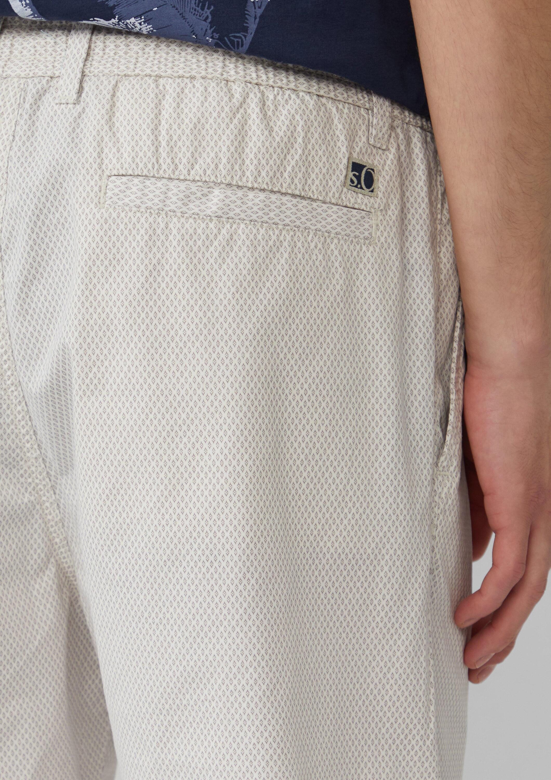 s.Oliver Shorts Bermuda DETROIT Relaxed-Fit-Bermuda mit Minimalmuster und Elastikbund