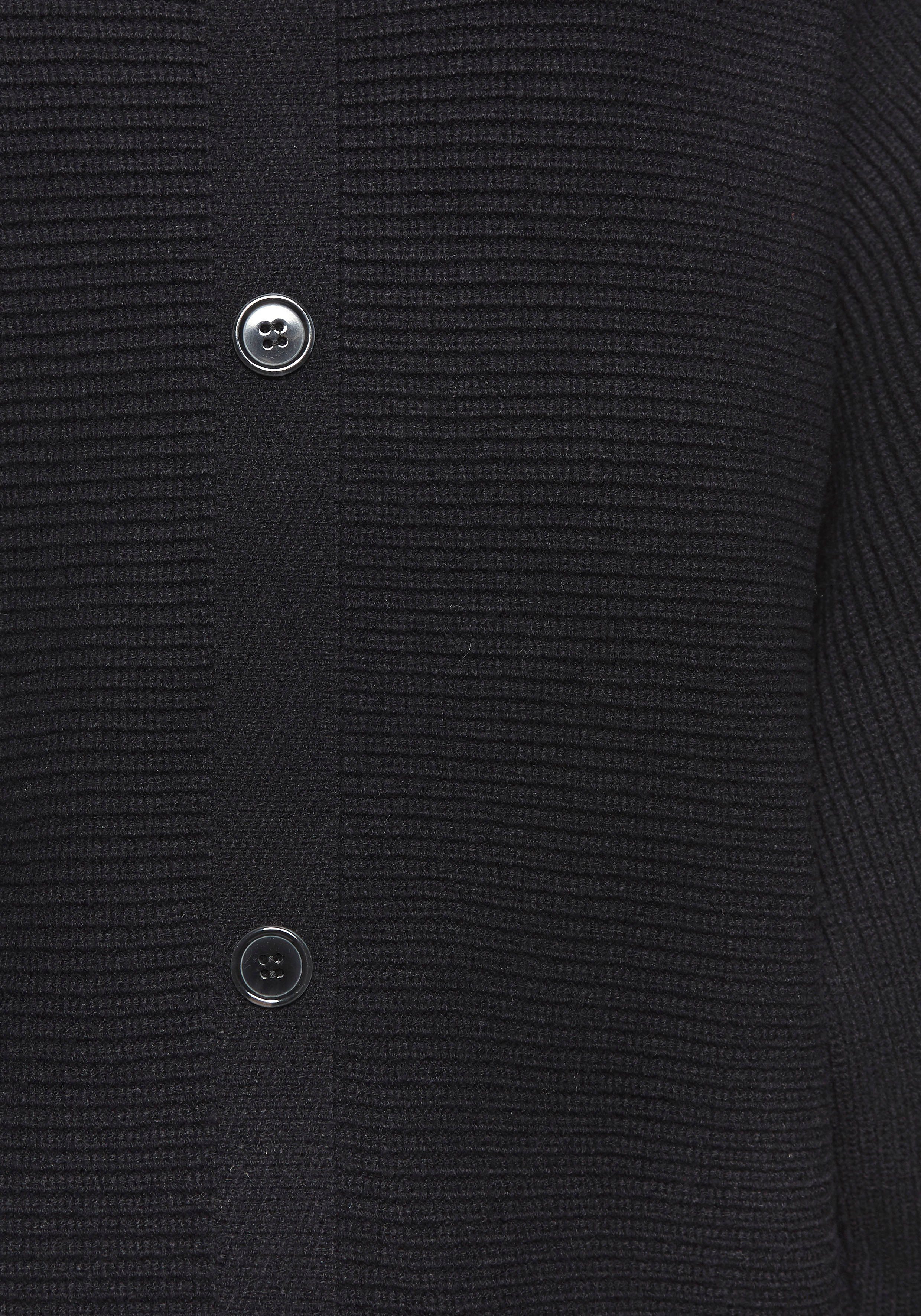 LASCANA Rundhalspullover aus Rippstrick mit Zierknöpfen am Rücken lässiger Fledermauspullover, lockerer Strickpullover, Oversize – Bild 5 von 5
