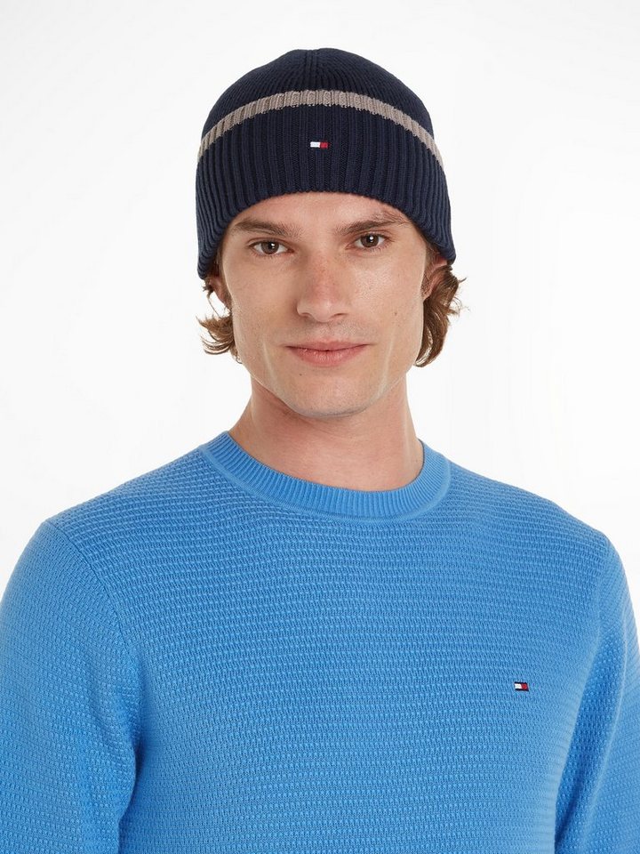 Tommy Hilfiger Beanie BLOCK FLAG SHORT BEANIE mit dezenter Labelflag