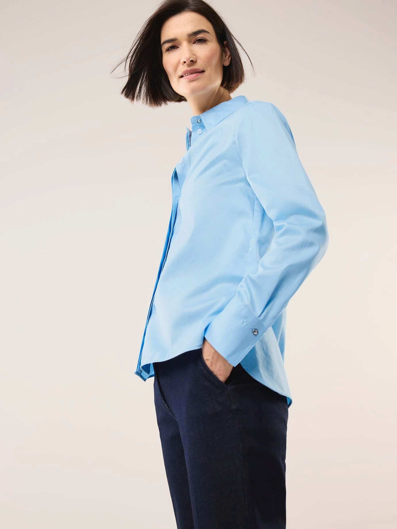 Walbusch Langarmbluse Damen Baumwollbluse mit langer Manschette bügelleicht Feiner Vollzwirn-Twill, seidiger Glanz, atmungsaktiv & A-Linie
