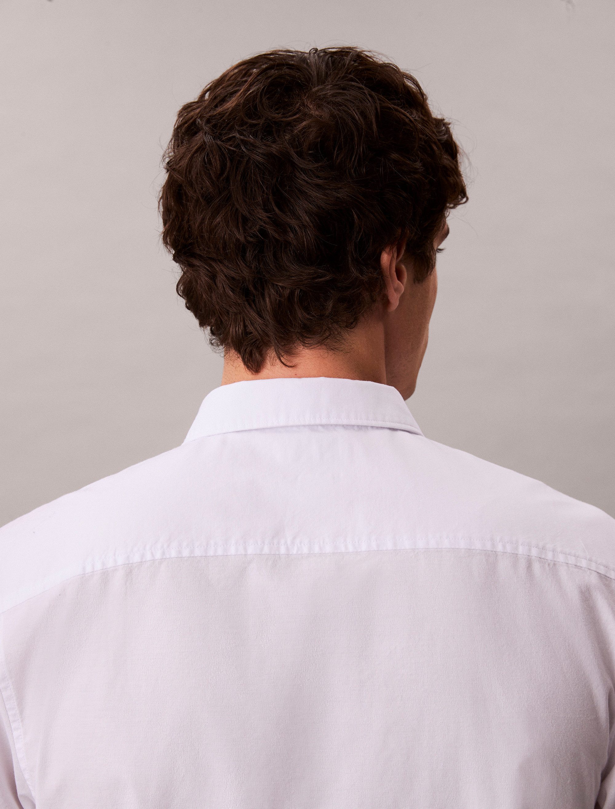 Calvin Klein Jeans Kurzarmhemd CLASSIC OXFORD SHIRT Regular fit mit Button-Down-Kragen