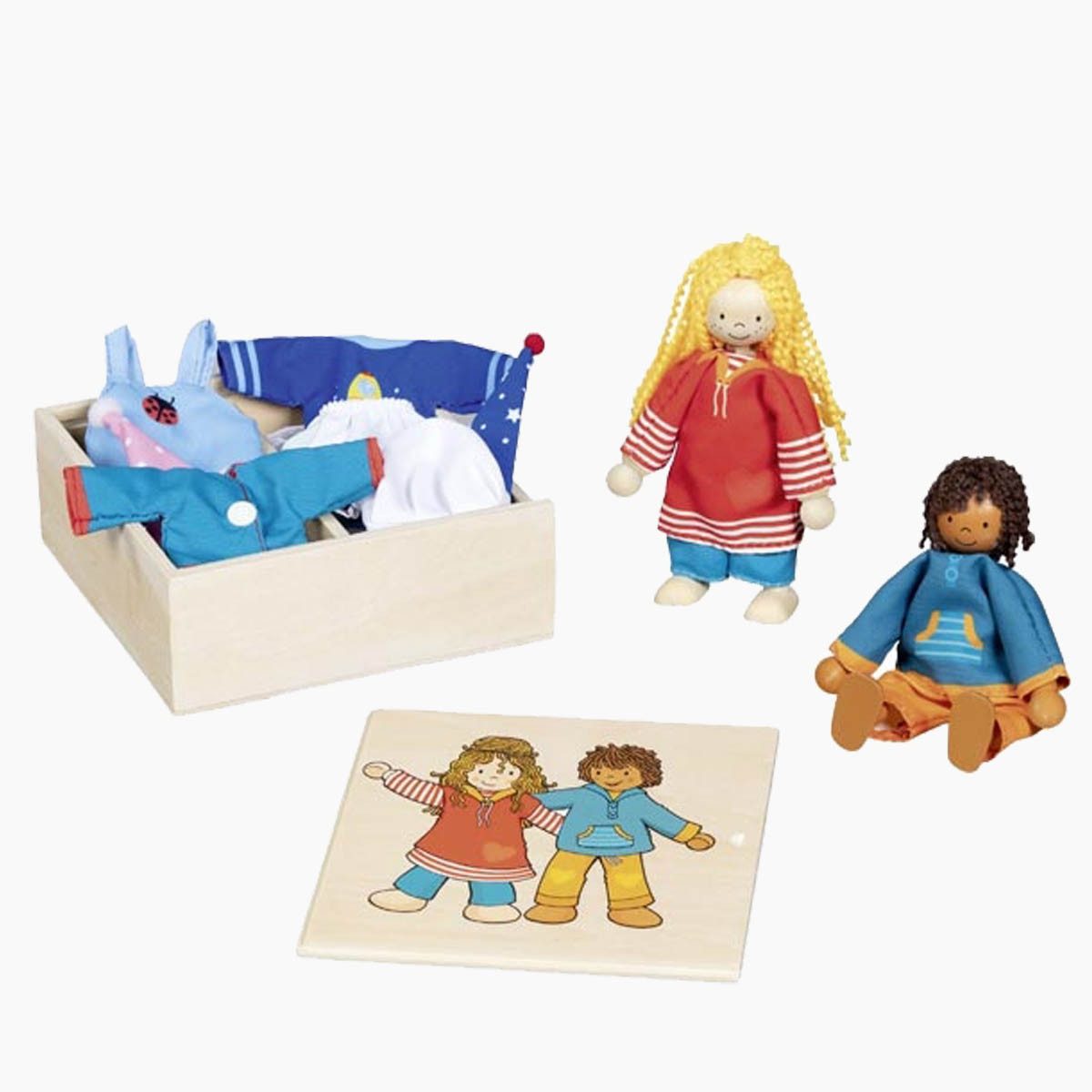 goki Biegepuppe Biegepuppen Fynja & Fabio, Klamottenkiste, 6 Outfits (Packung, 20-tlg., set packung), Kreatives Verkleidungsspiel für Kinder