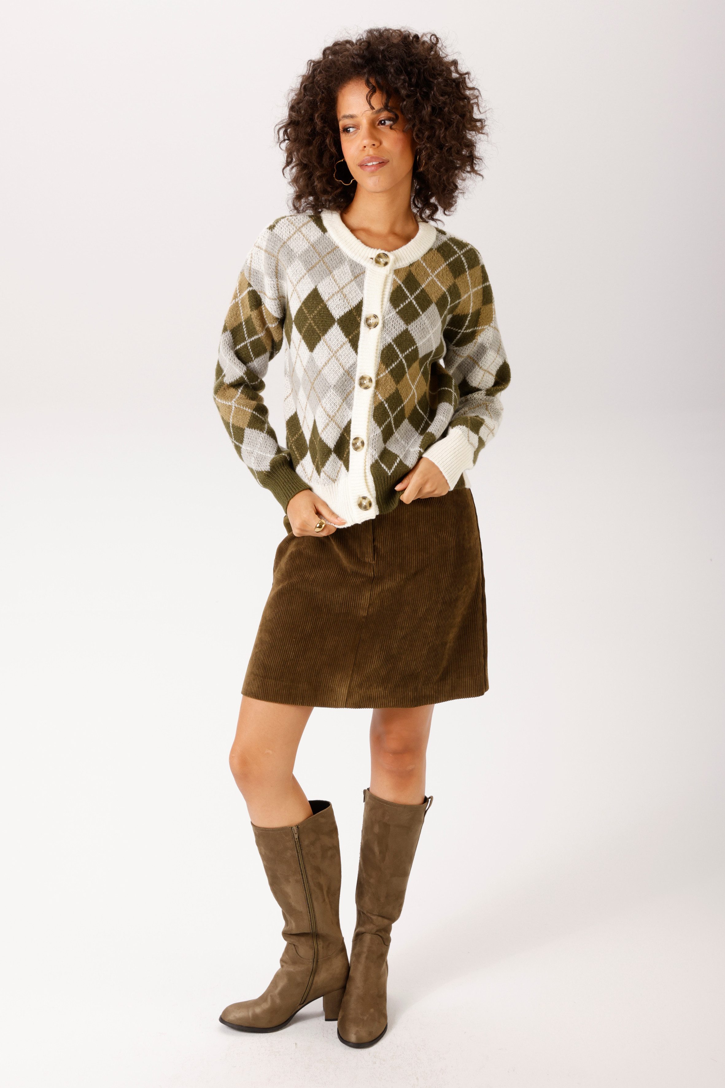 Zum Outfit 4
