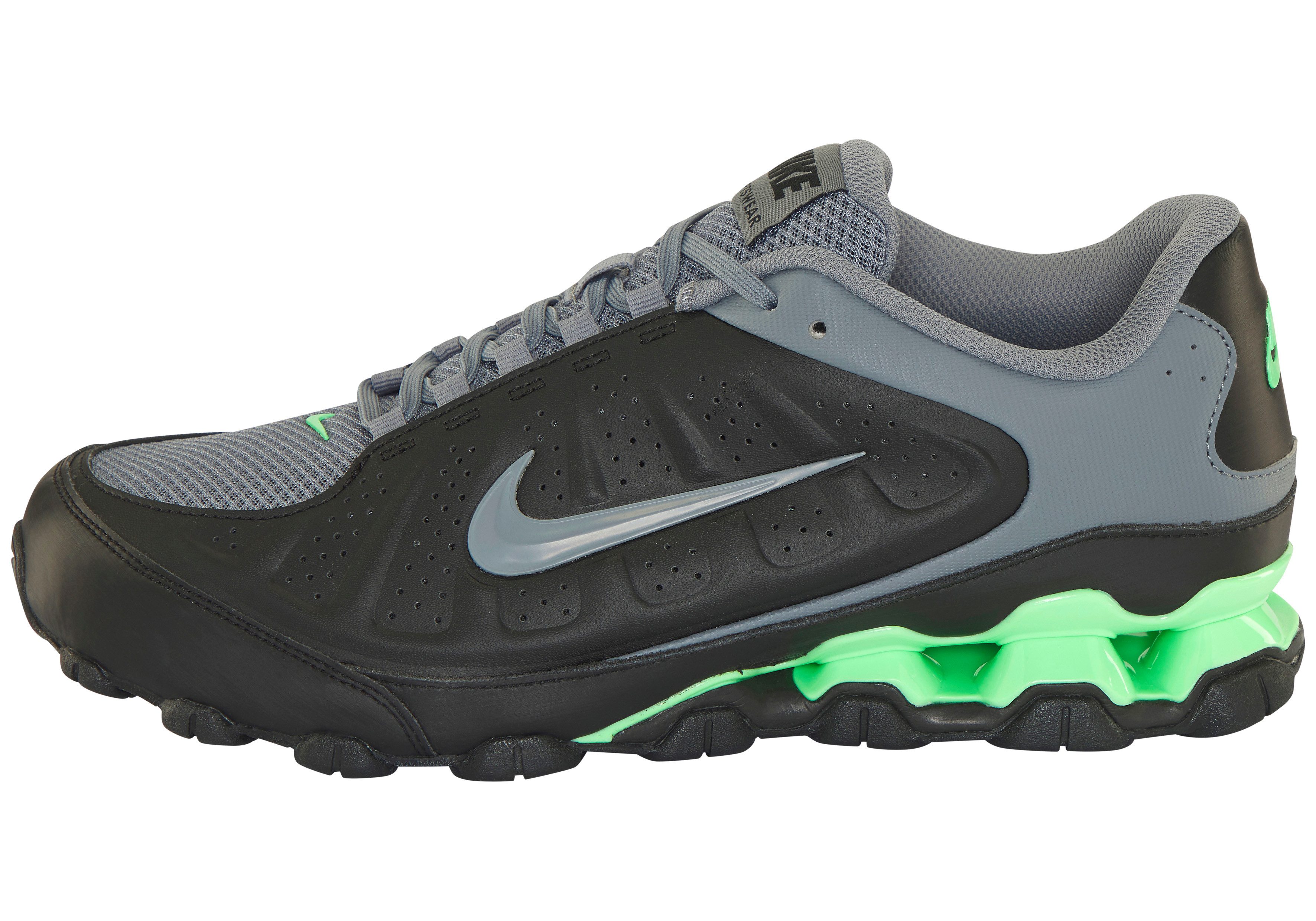 Nike Sportswear Reax 8 Sneaker inspiriert vom Design des Nike Shox